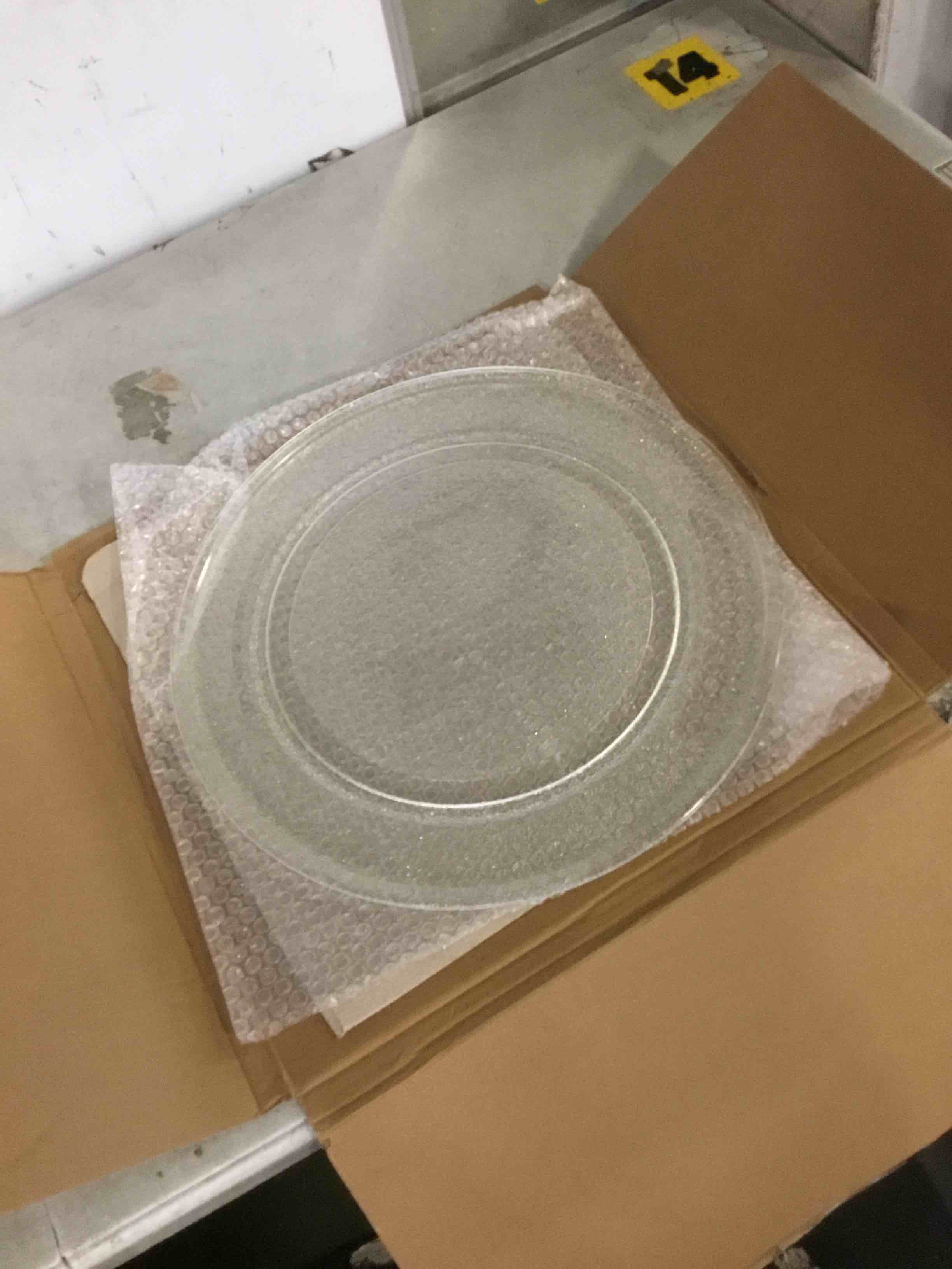 https://s3.amazonaws.com/lotting-images-prod/bidfta/TEA1408935_1745258094915.jpeg