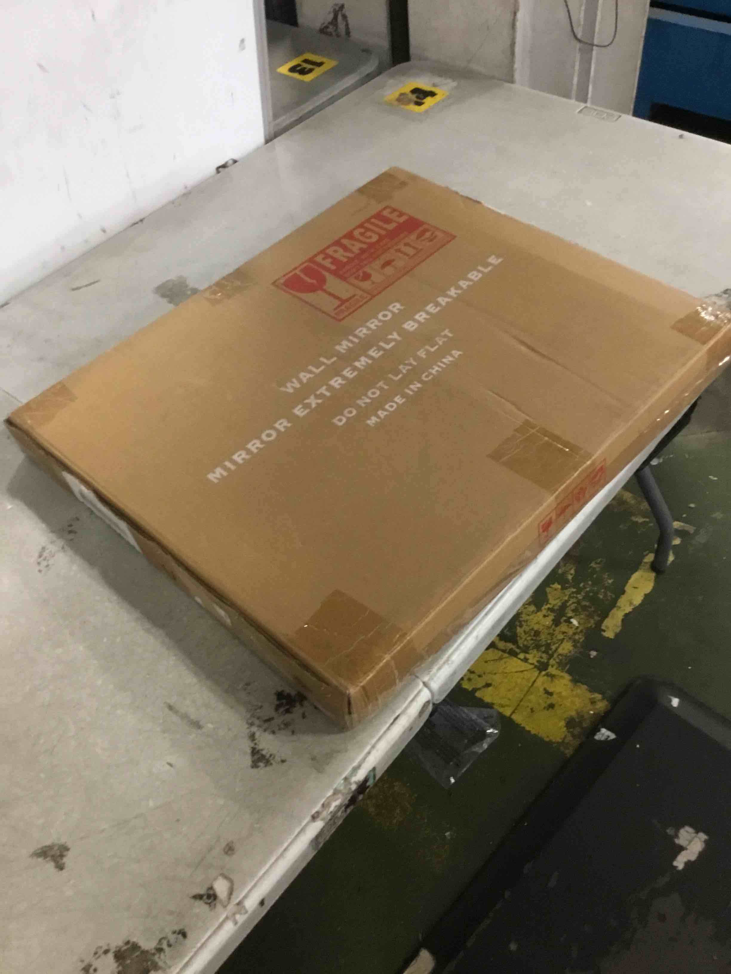 https://s3.amazonaws.com/lotting-images-prod/bidfta/TEA1408963_1745264528633.jpeg