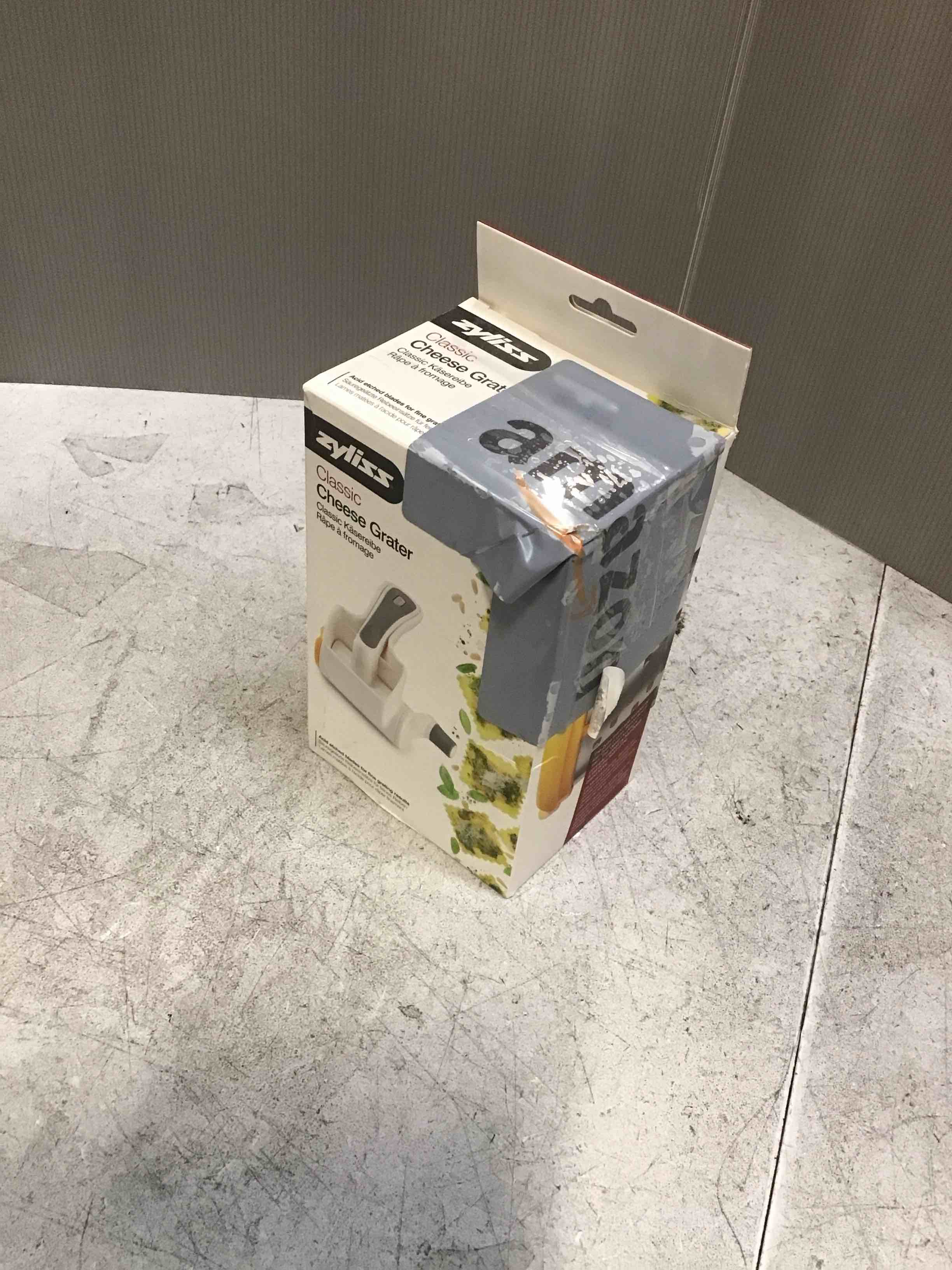 https://s3.amazonaws.com/lotting-images-prod/bidfta/TEA1409132_1745928331705.jpeg