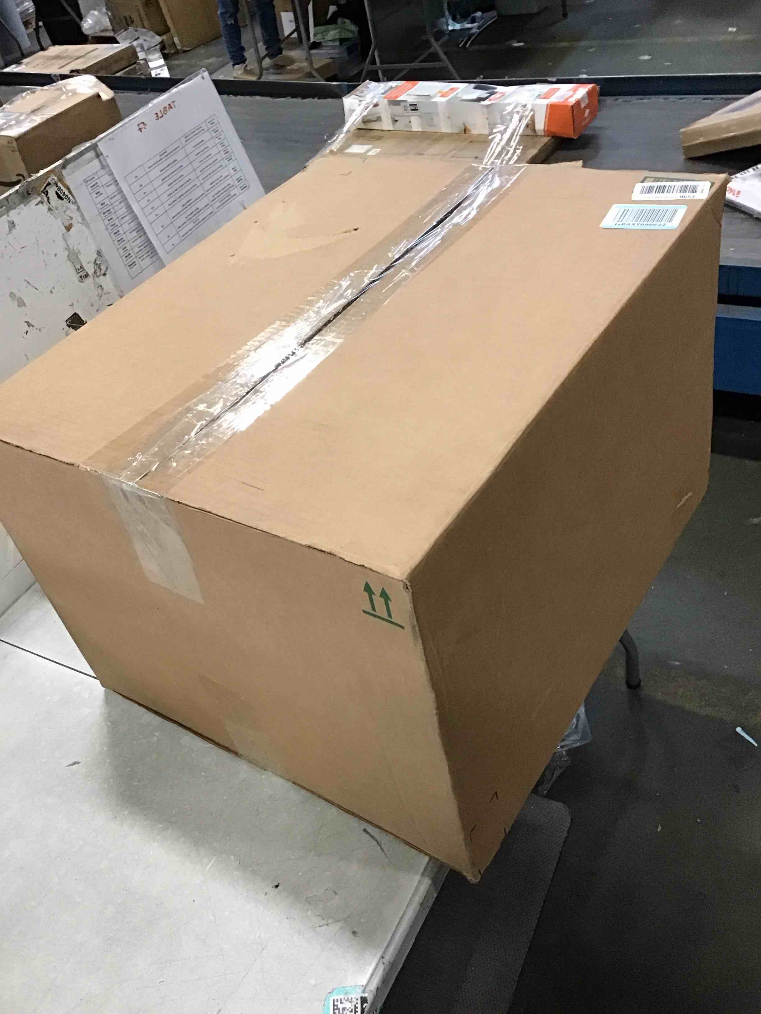 https://s3.amazonaws.com/lotting-images-prod/bidfta/TEA1409515_1746452139027.jpeg