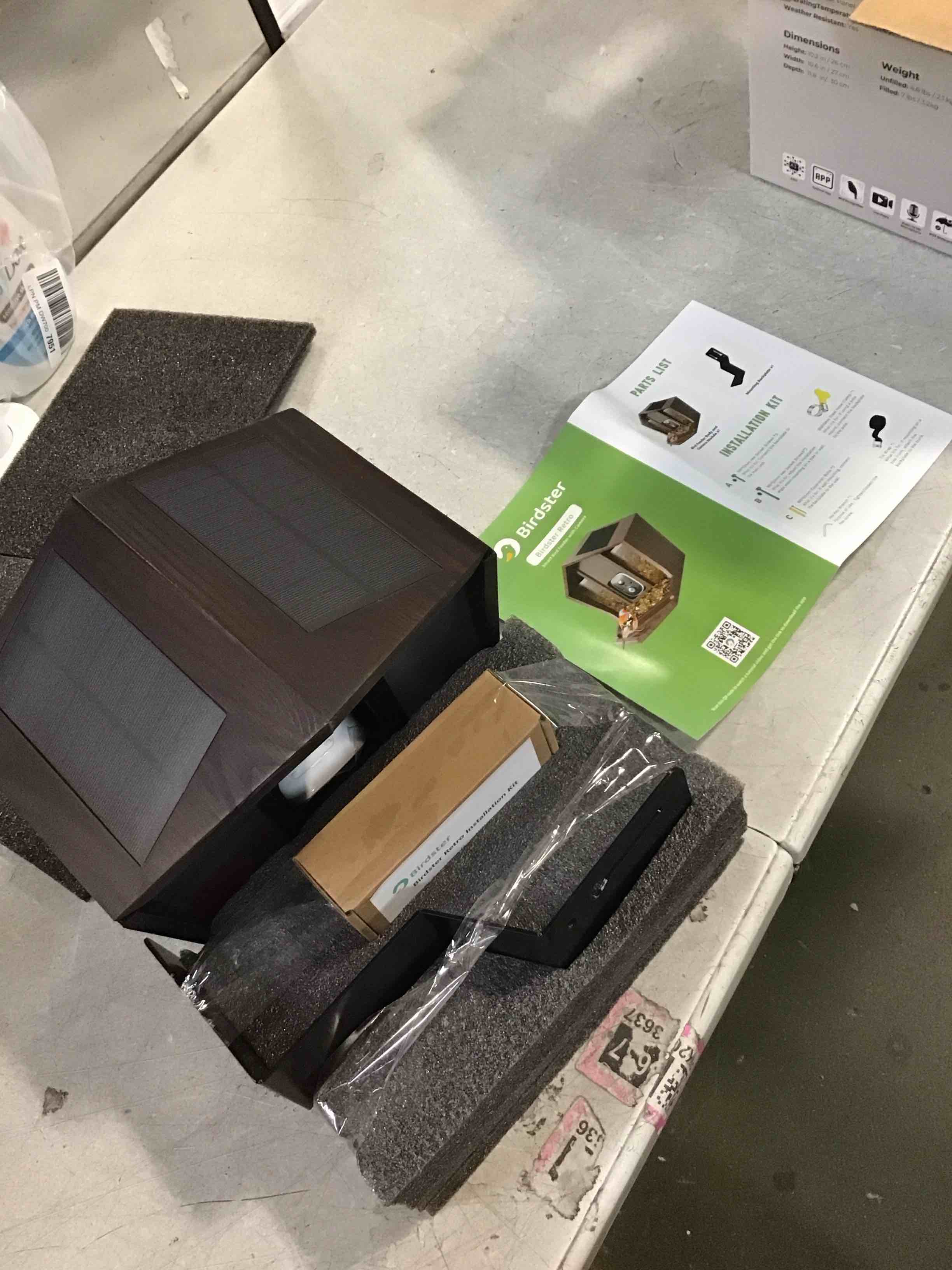 https://s3.amazonaws.com/lotting-images-prod/bidfta/TEA1409691_1746624317209.jpeg