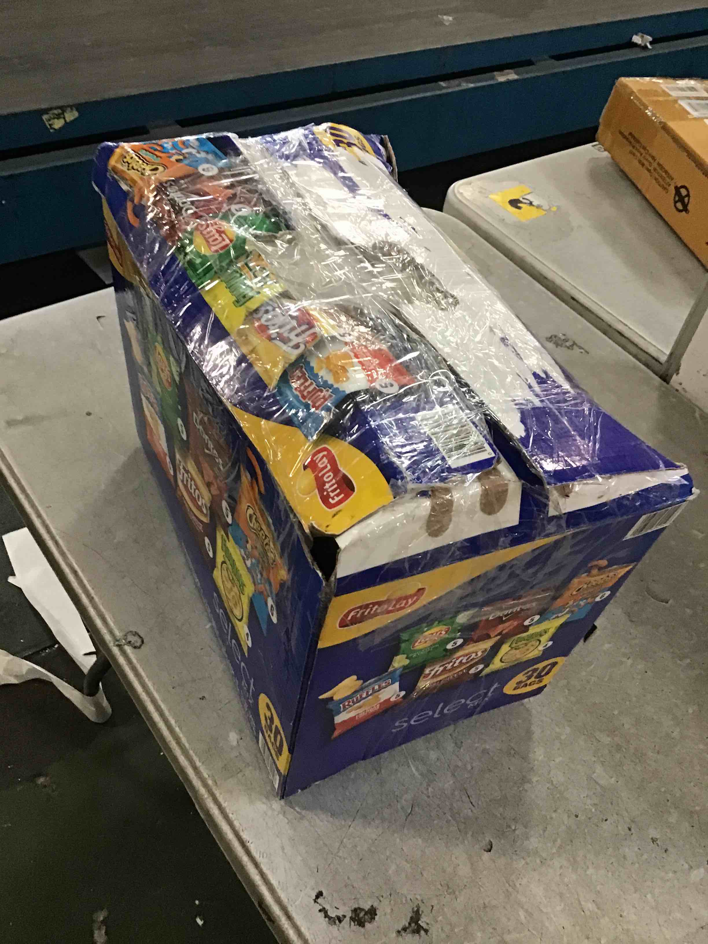 https://s3.amazonaws.com/lotting-images-prod/bidfta/TEA1410091_1747331808459.jpeg