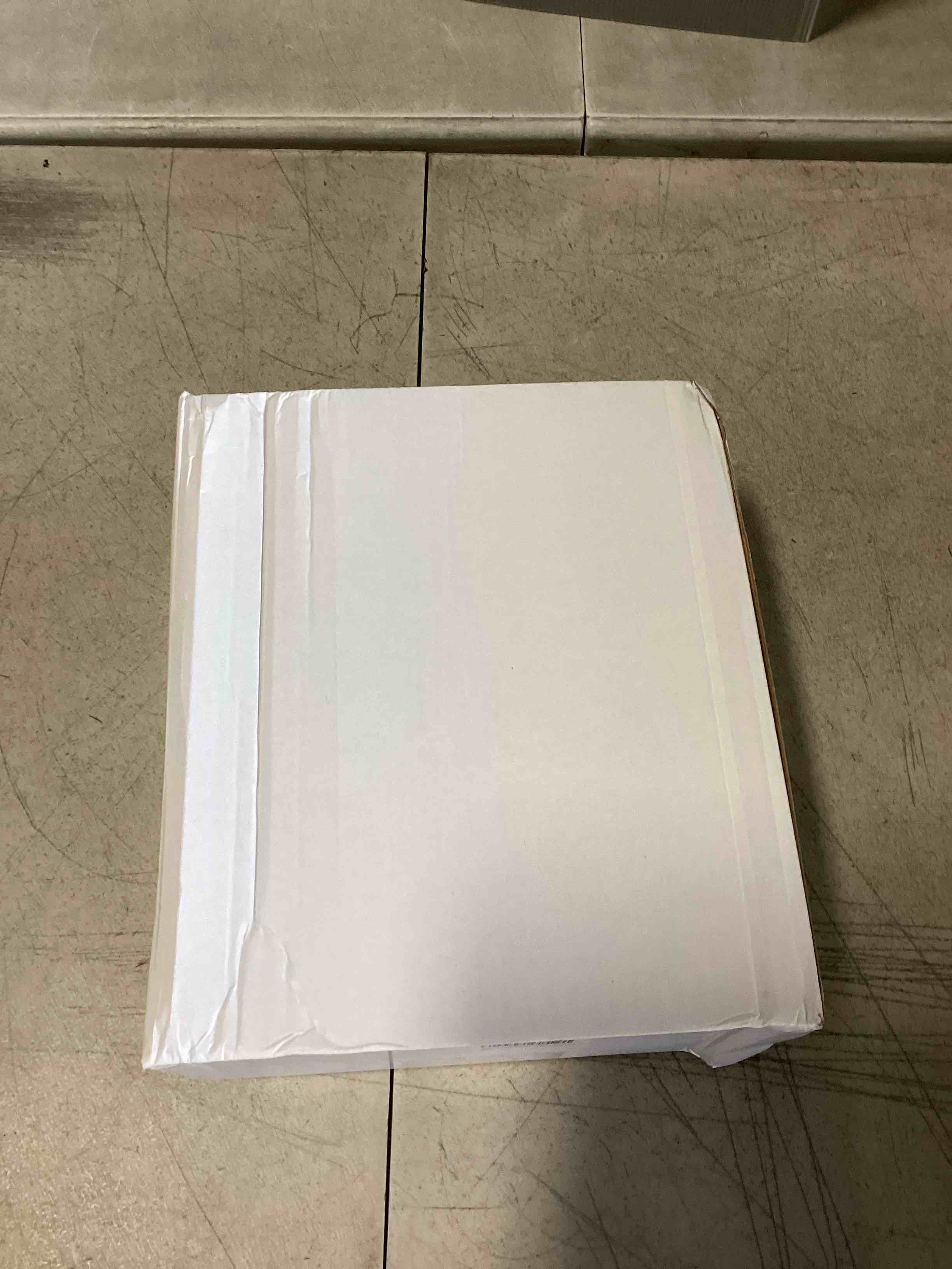 https://s3.amazonaws.com/lotting-images-prod/bidfta/TEA1410501_1747925308526.jpeg