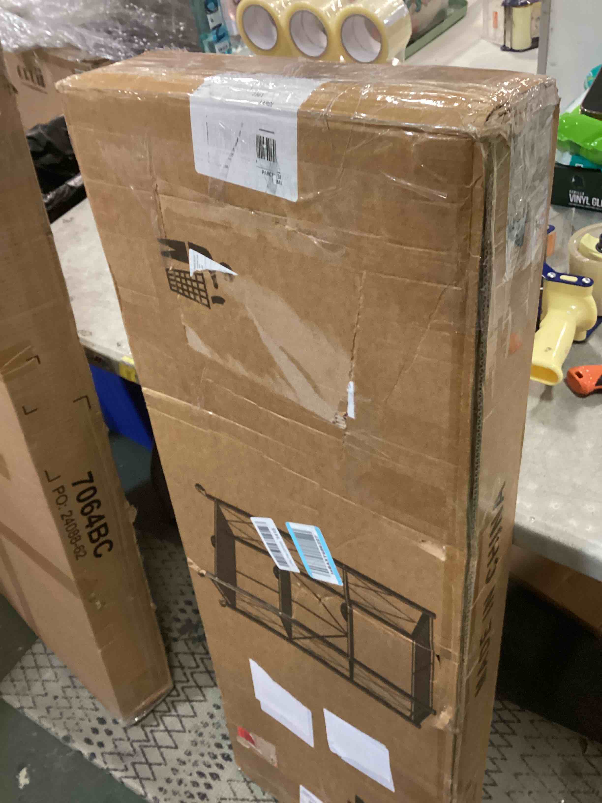 https://s3.amazonaws.com/lotting-images-prod/bidfta/TEA1411562_1743164839248.jpeg