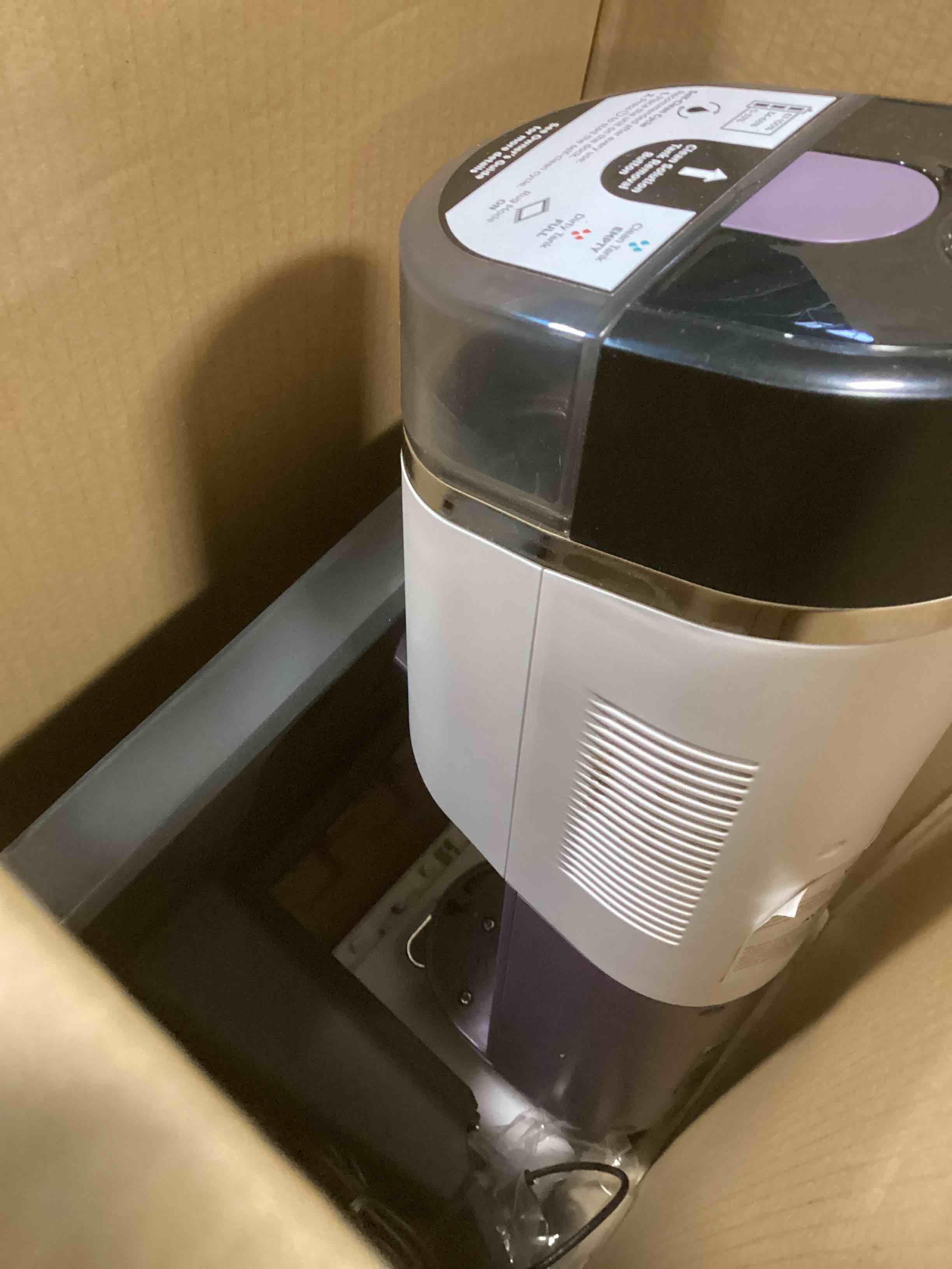 https://s3.amazonaws.com/lotting-images-prod/bidfta/TEA1412235_1743596628564.jpeg