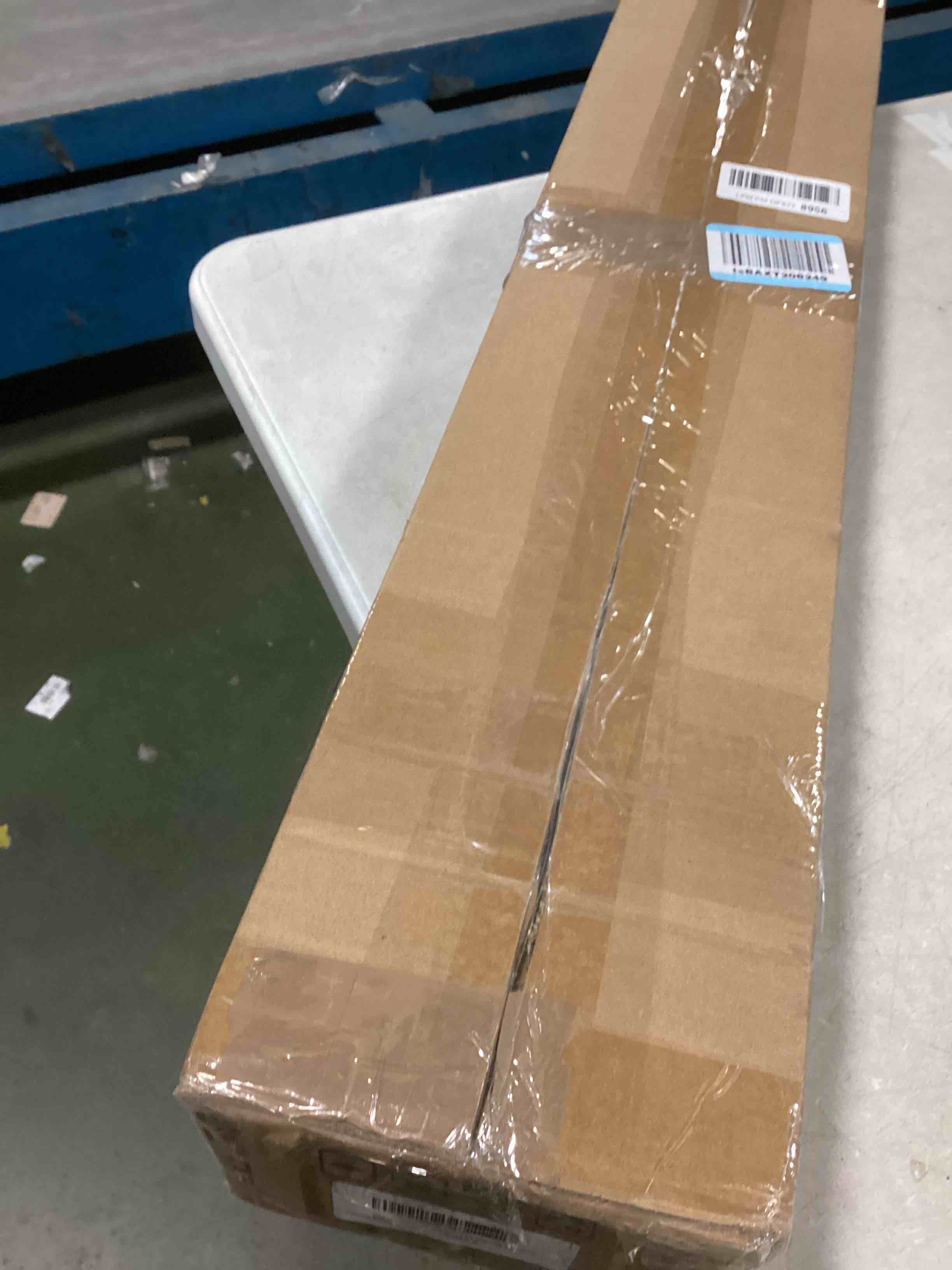 https://s3.amazonaws.com/lotting-images-prod/bidfta/TEA1412256_1743599671292.jpeg