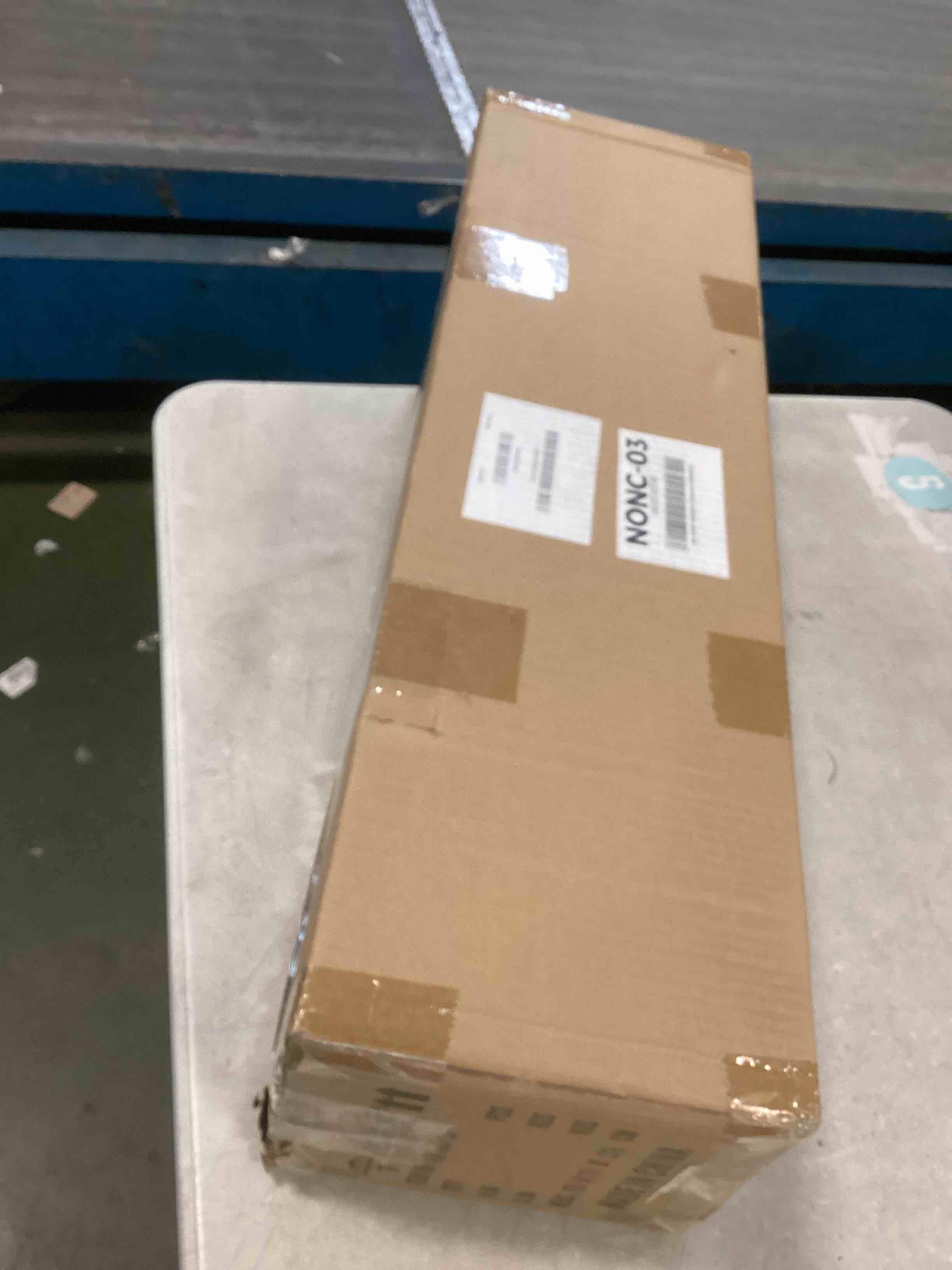 https://s3.amazonaws.com/lotting-images-prod/bidfta/TEA1412329_1743609112879.jpeg