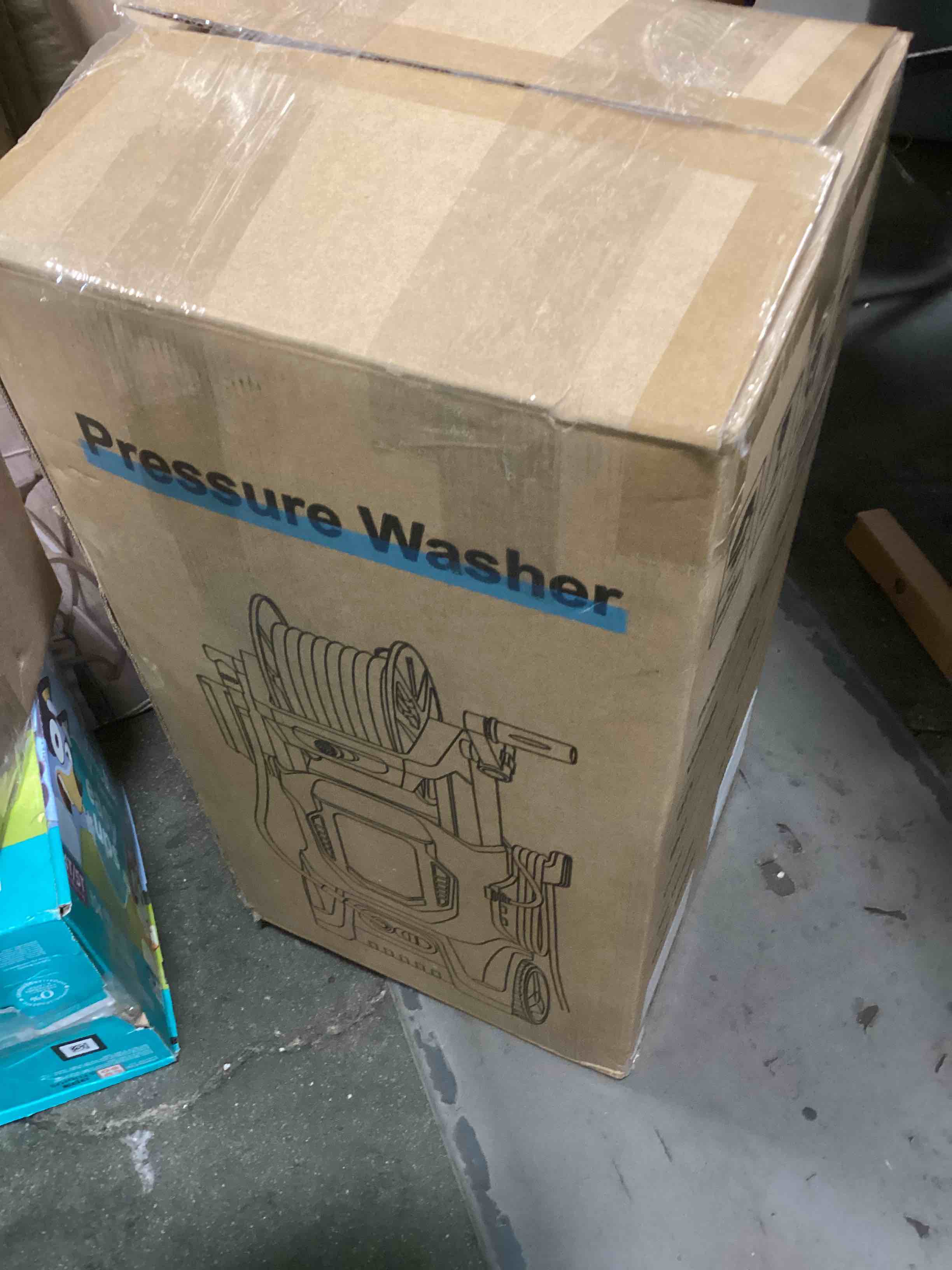 https://s3.amazonaws.com/lotting-images-prod/bidfta/TEA1412469_1743683662679.jpeg