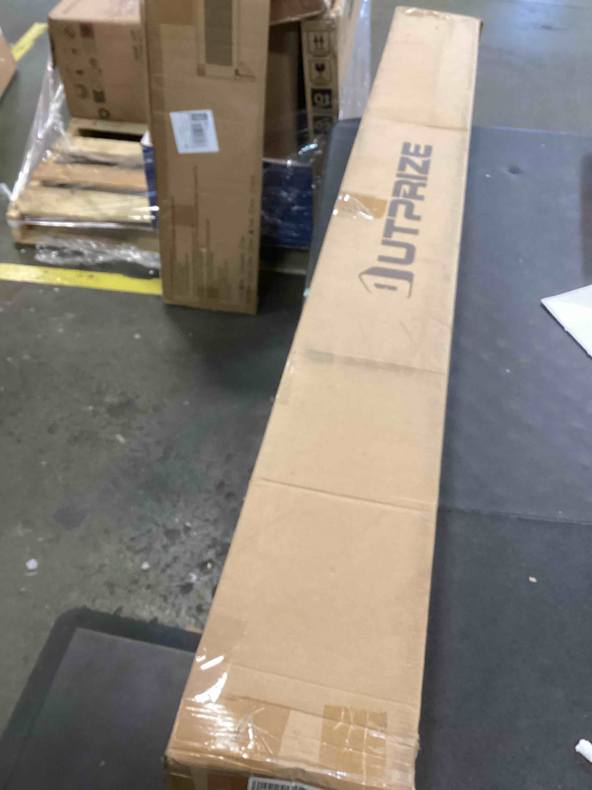 https://s3.amazonaws.com/lotting-images-prod/bidfta/TEA1413042_1744043191002.jpeg