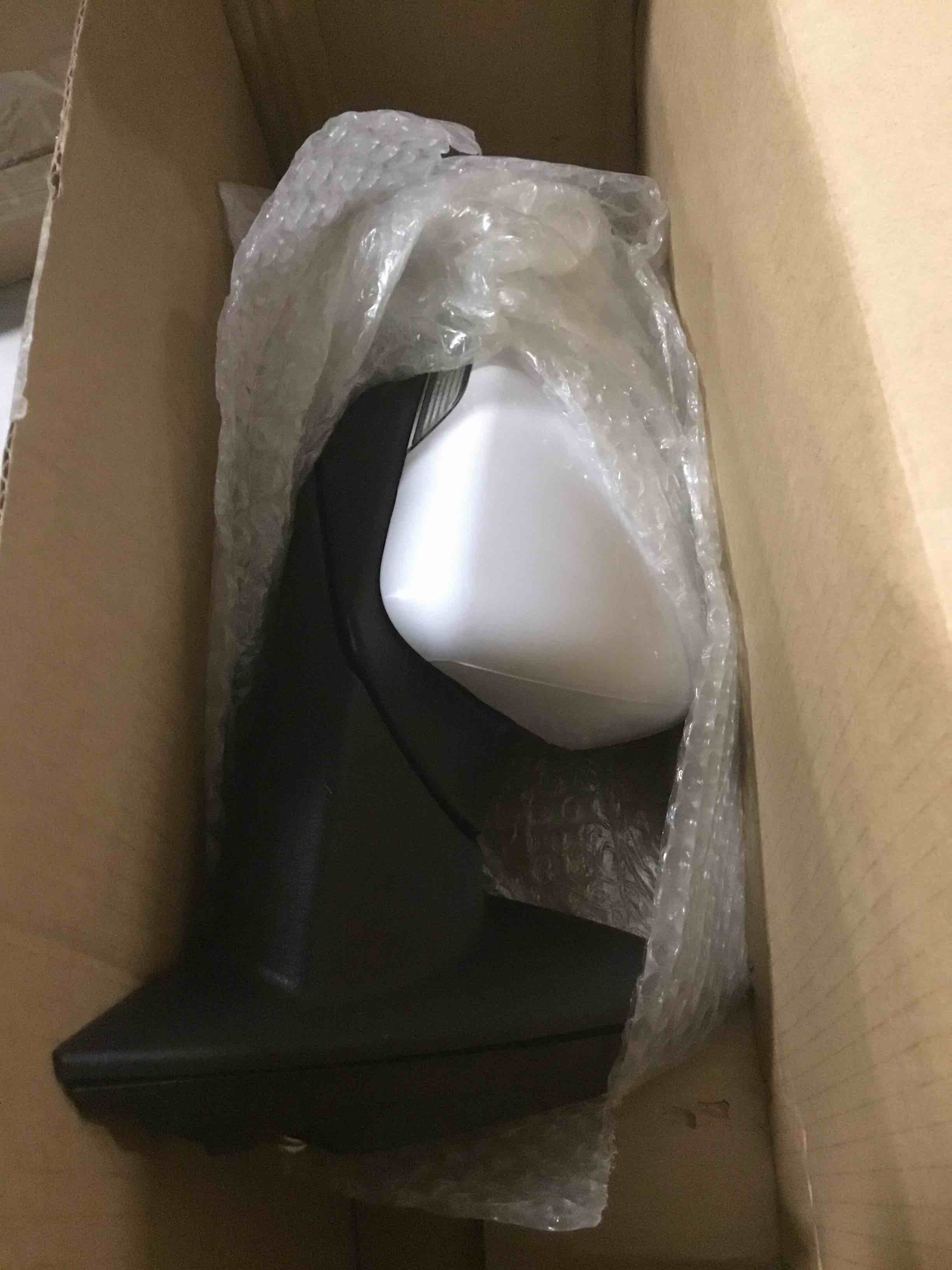 https://s3.amazonaws.com/lotting-images-prod/bidfta/TEA1414720_1743768405124.jpeg