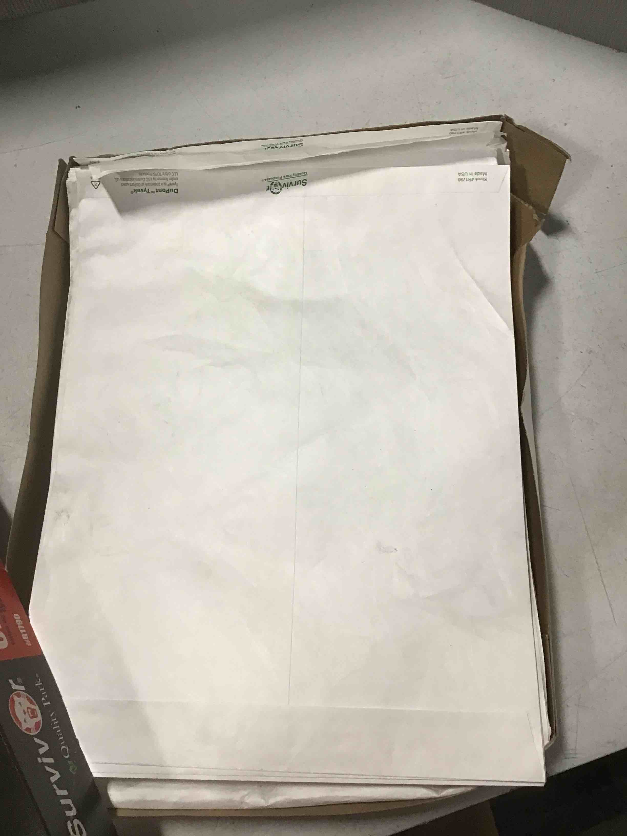 https://s3.amazonaws.com/lotting-images-prod/bidfta/TEA1414957_1745842936344.jpeg