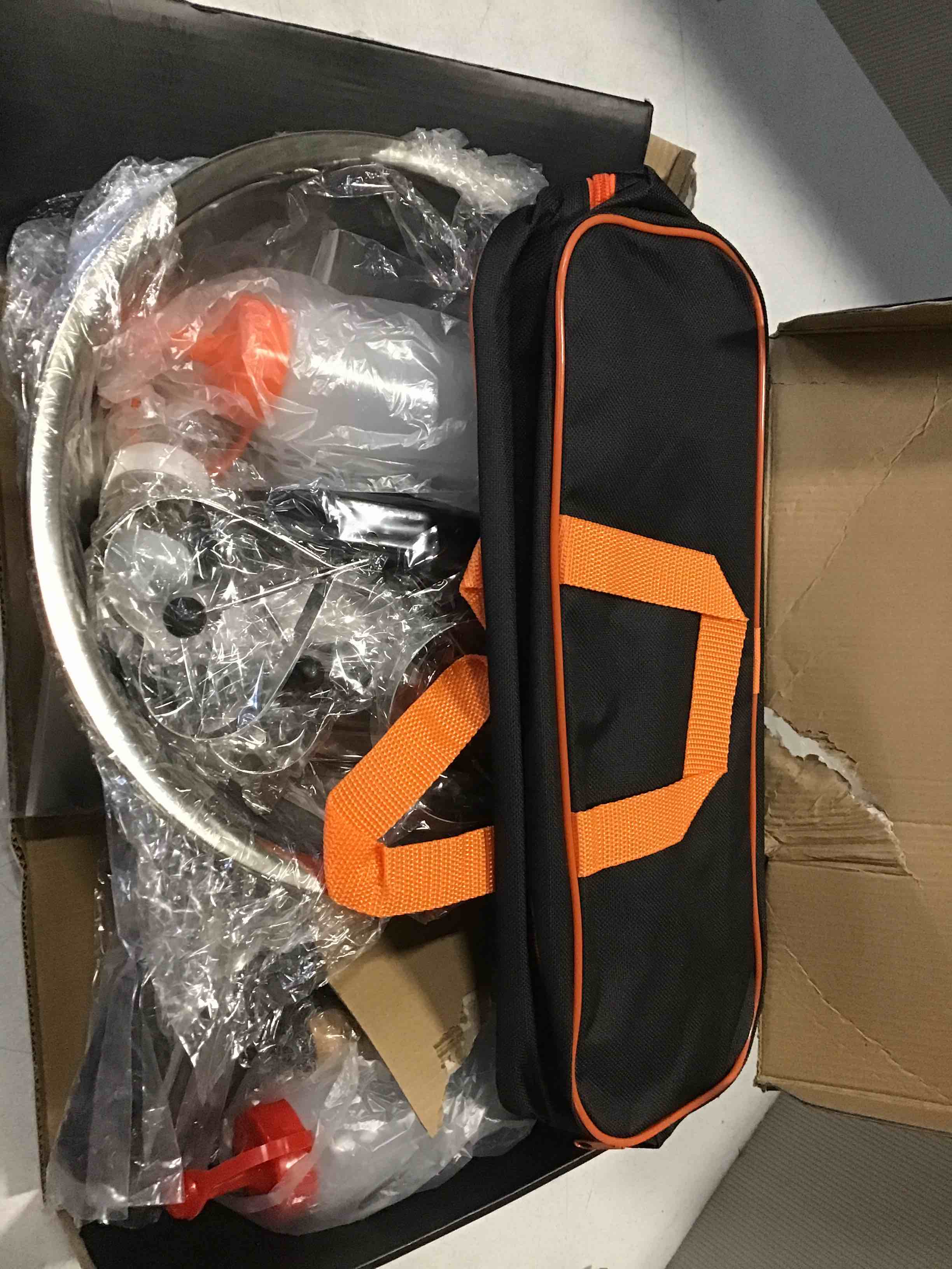 https://s3.amazonaws.com/lotting-images-prod/bidfta/TEA1415336_1746023653495.jpeg