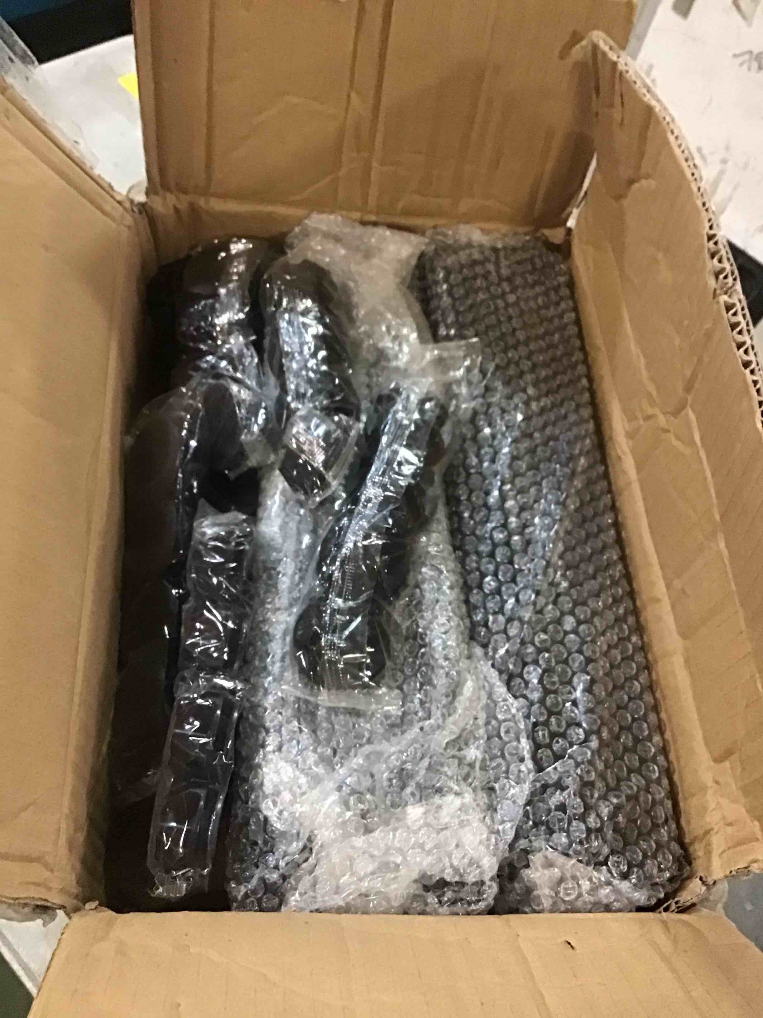 https://s3.amazonaws.com/lotting-images-prod/bidfta/TEA1416071_1746535514649.jpeg
