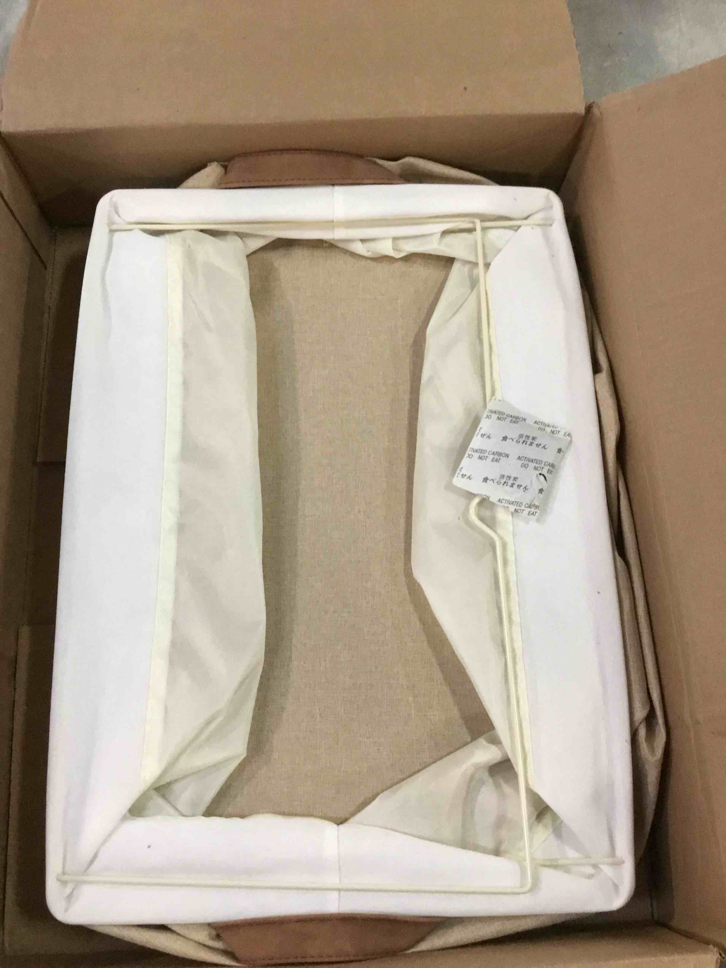 https://s3.amazonaws.com/lotting-images-prod/bidfta/TEA1416576_1746727106564.jpeg