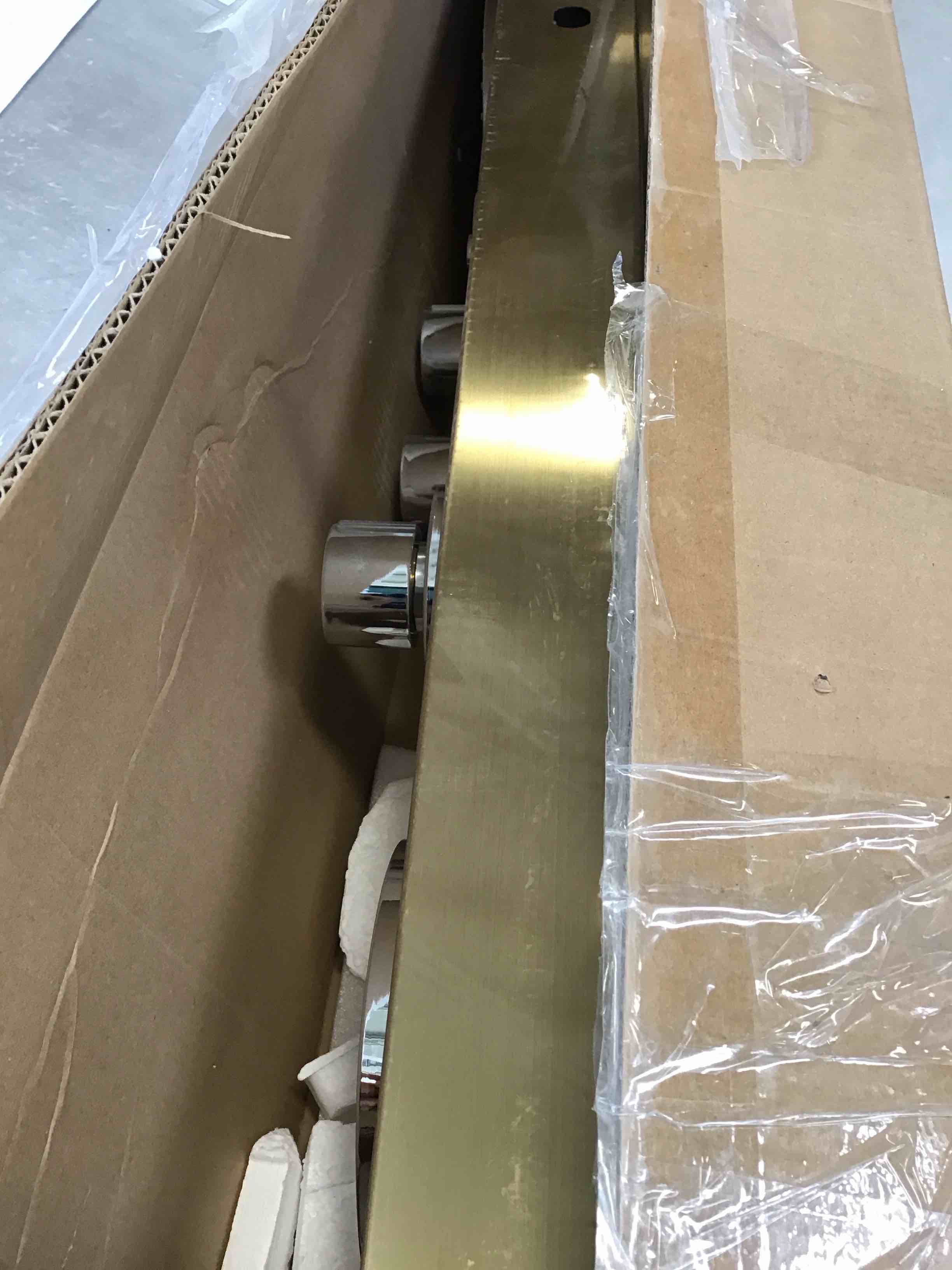 https://s3.amazonaws.com/lotting-images-prod/bidfta/TEA1420025_1740592688304.jpeg