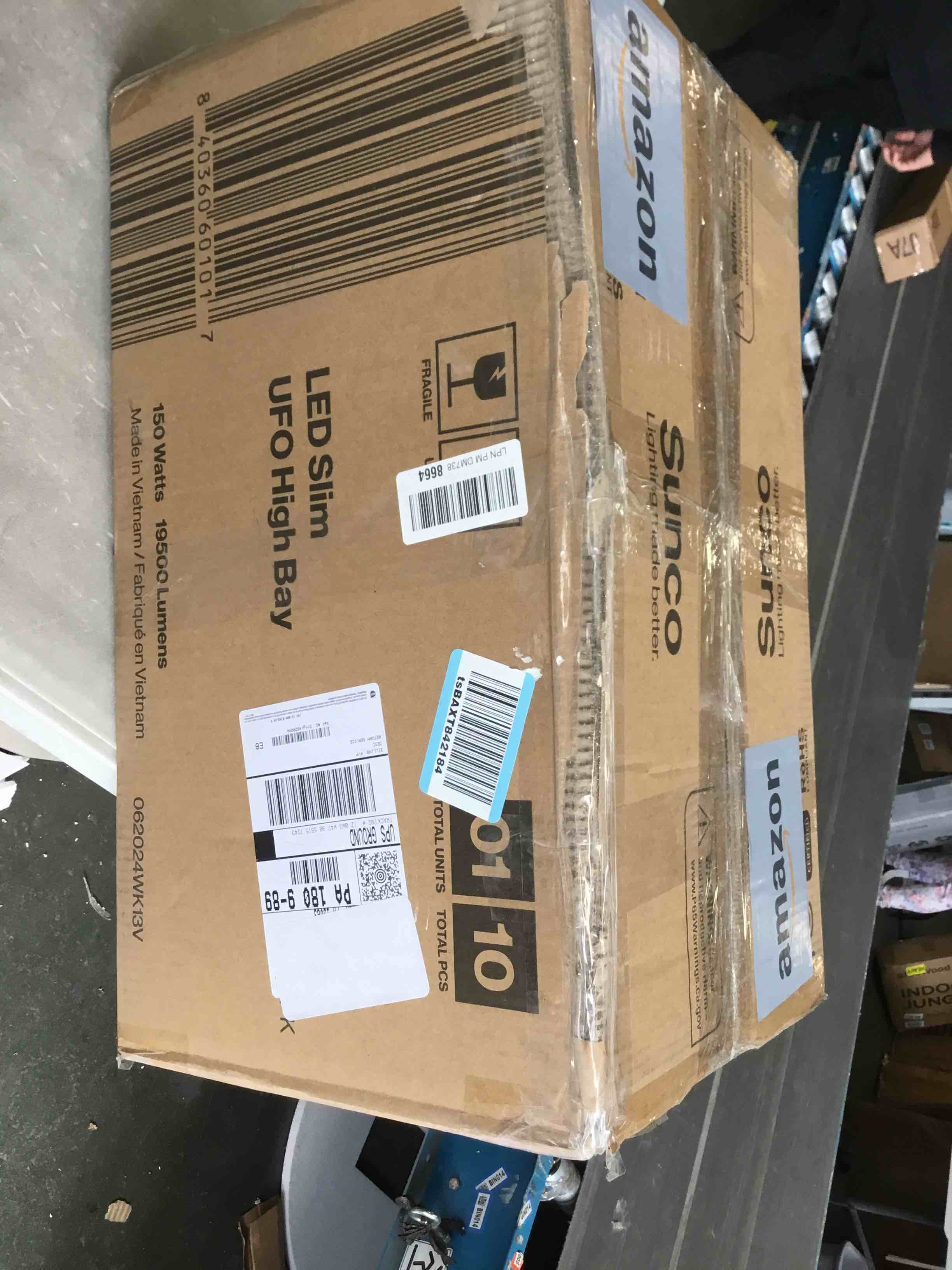 https://s3.amazonaws.com/lotting-images-prod/bidfta/TEA1420596_1741103016599.jpeg