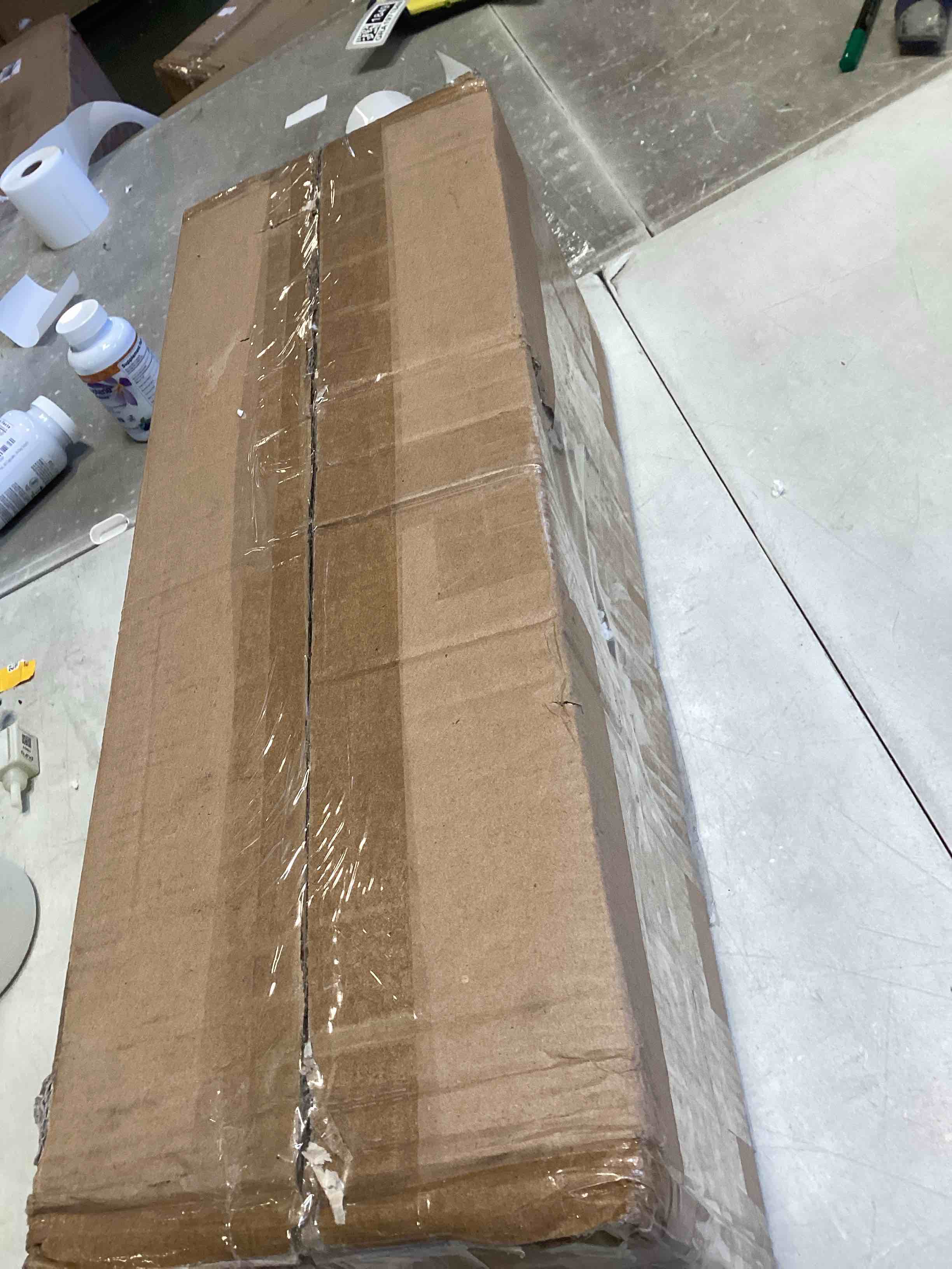 https://s3.amazonaws.com/lotting-images-prod/bidfta/TEA1421909_1742311023353.jpeg
