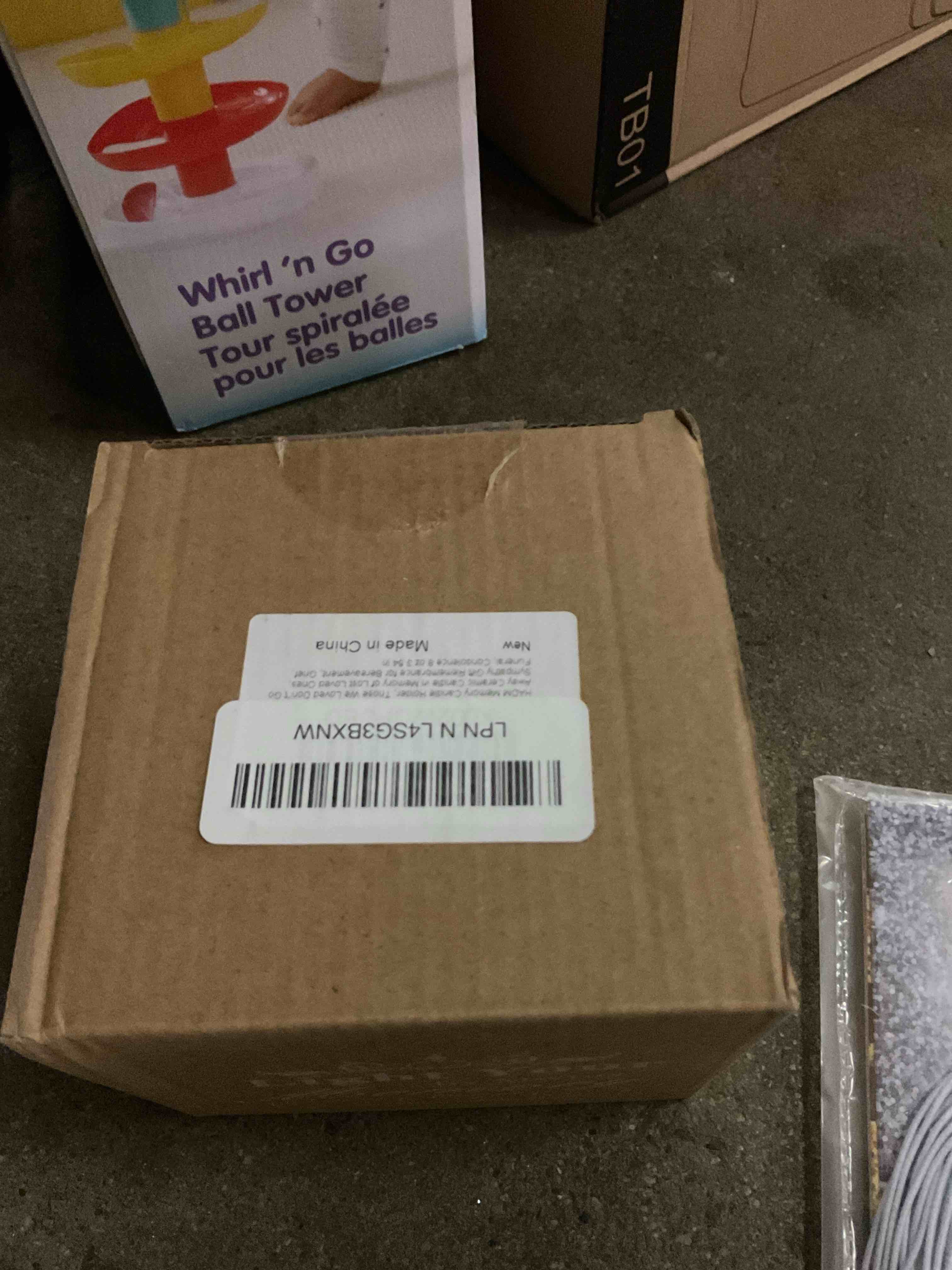 https://s3.amazonaws.com/lotting-images-prod/bidfta/TEA1423309_1741382867168.jpeg