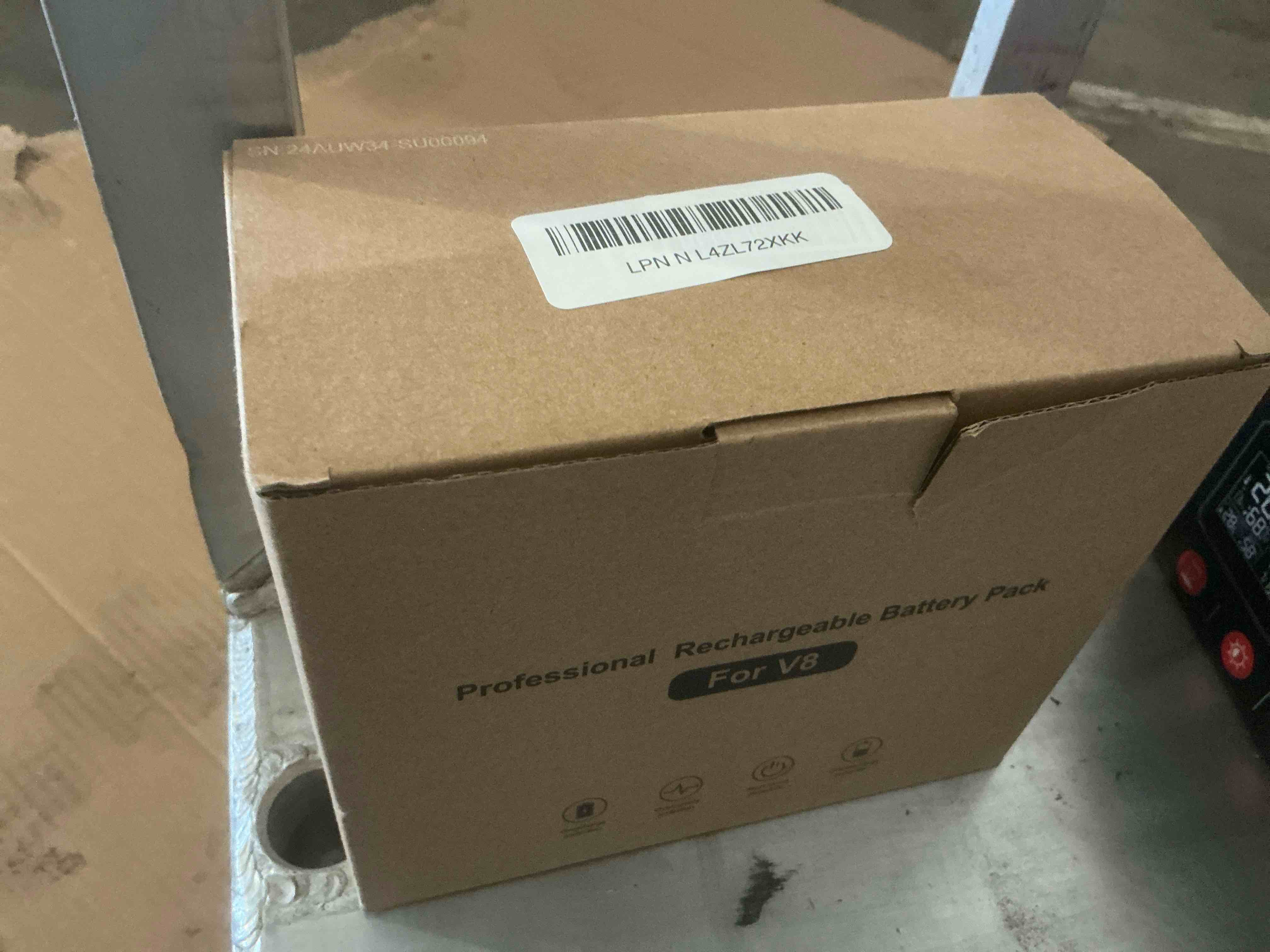 https://s3.amazonaws.com/lotting-images-prod/bidfta/TEA1423850_1742059220551.jpeg