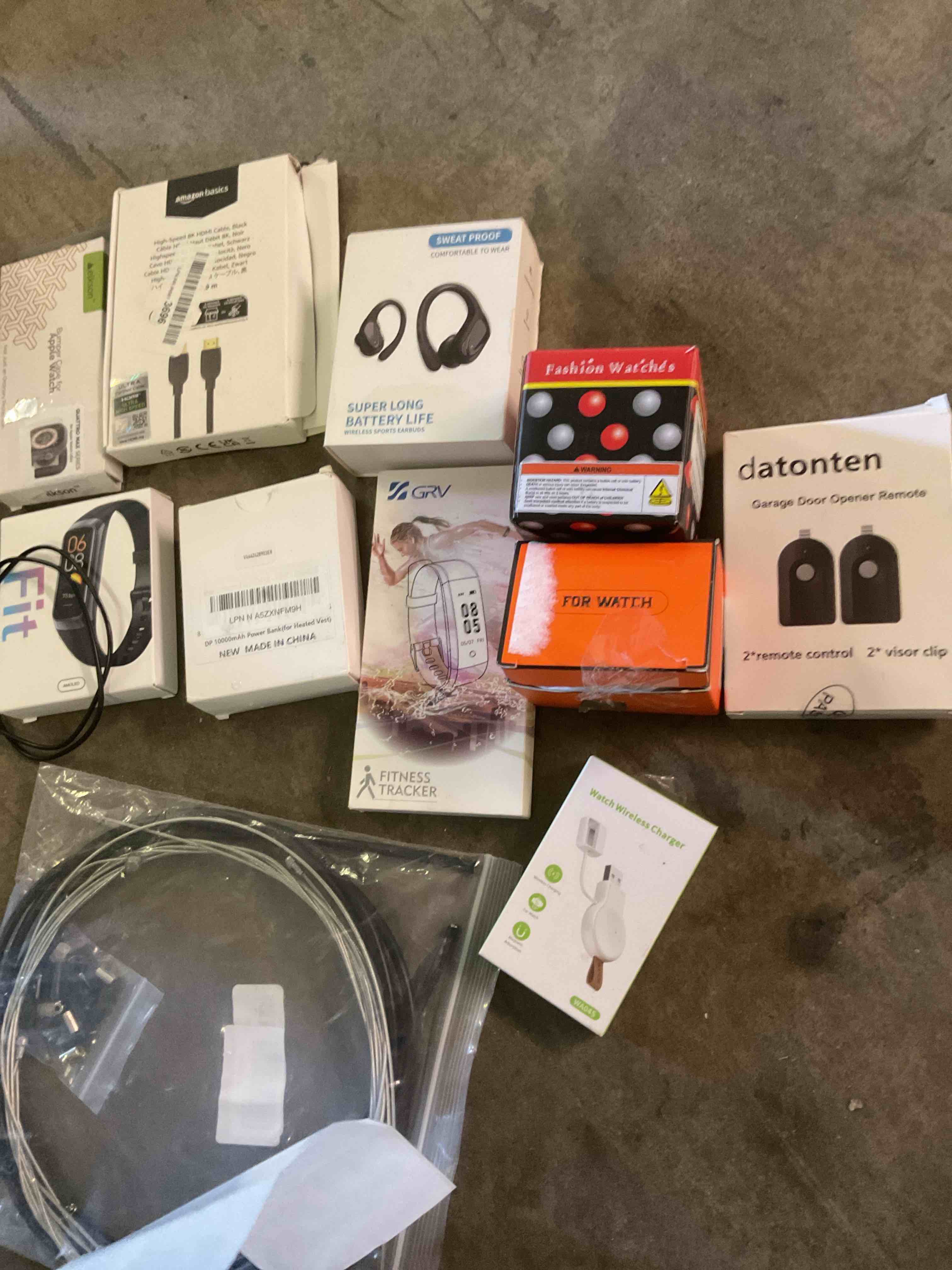 https://s3.amazonaws.com/lotting-images-prod/bidfta/TEA1424032_1742330375602.jpeg