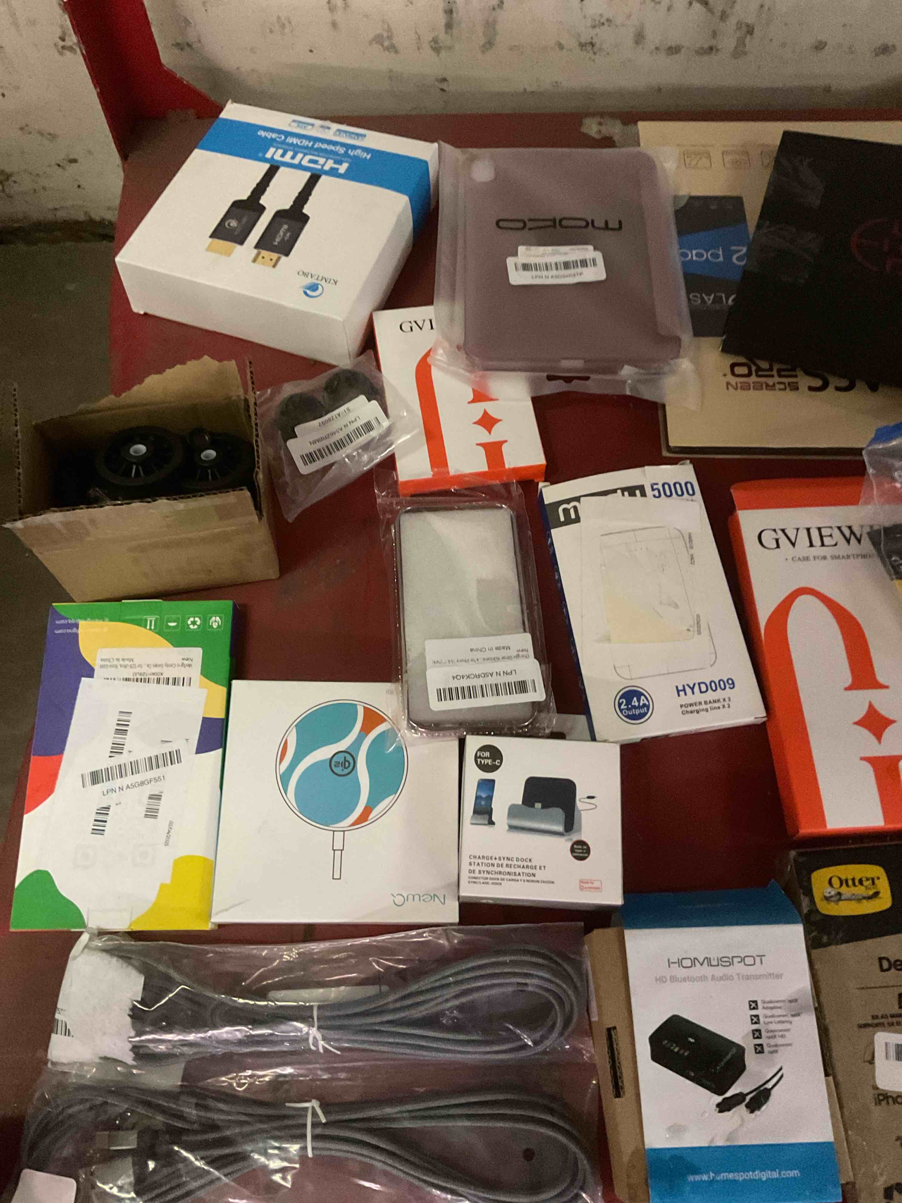 https://s3.amazonaws.com/lotting-images-prod/bidfta/TEA1424041_1742334296674.jpeg