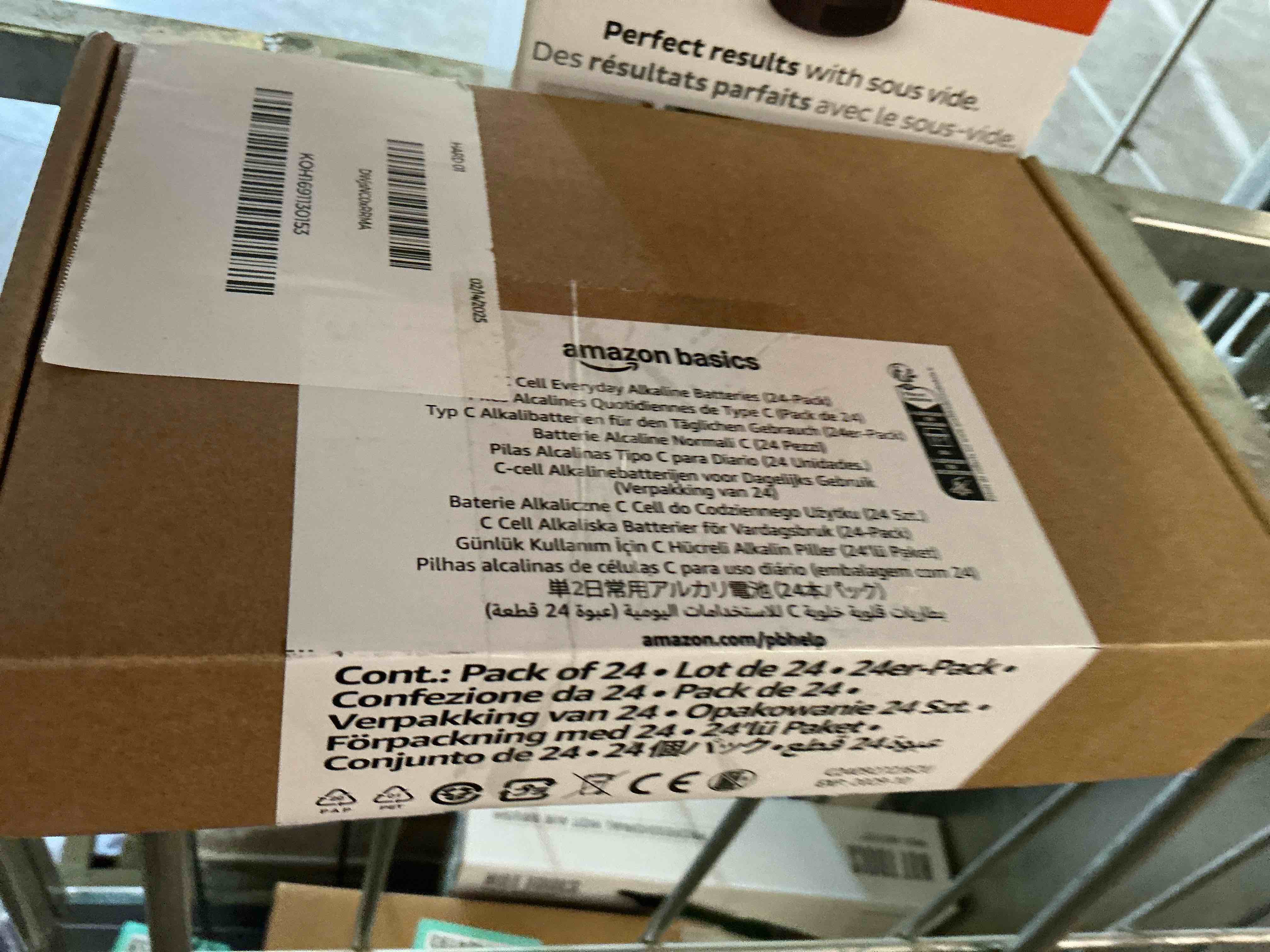 https://s3.amazonaws.com/lotting-images-prod/bidfta/TEA1424205_1742407322907.jpeg