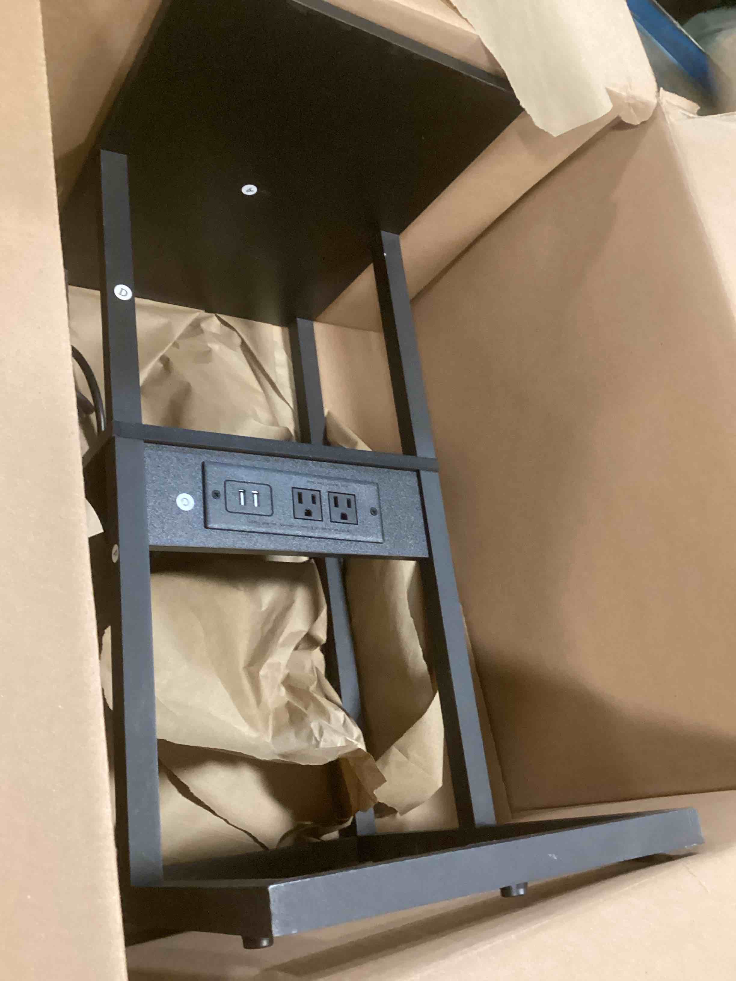 https://s3.amazonaws.com/lotting-images-prod/bidfta/TEA1426131_1743079905313.jpeg