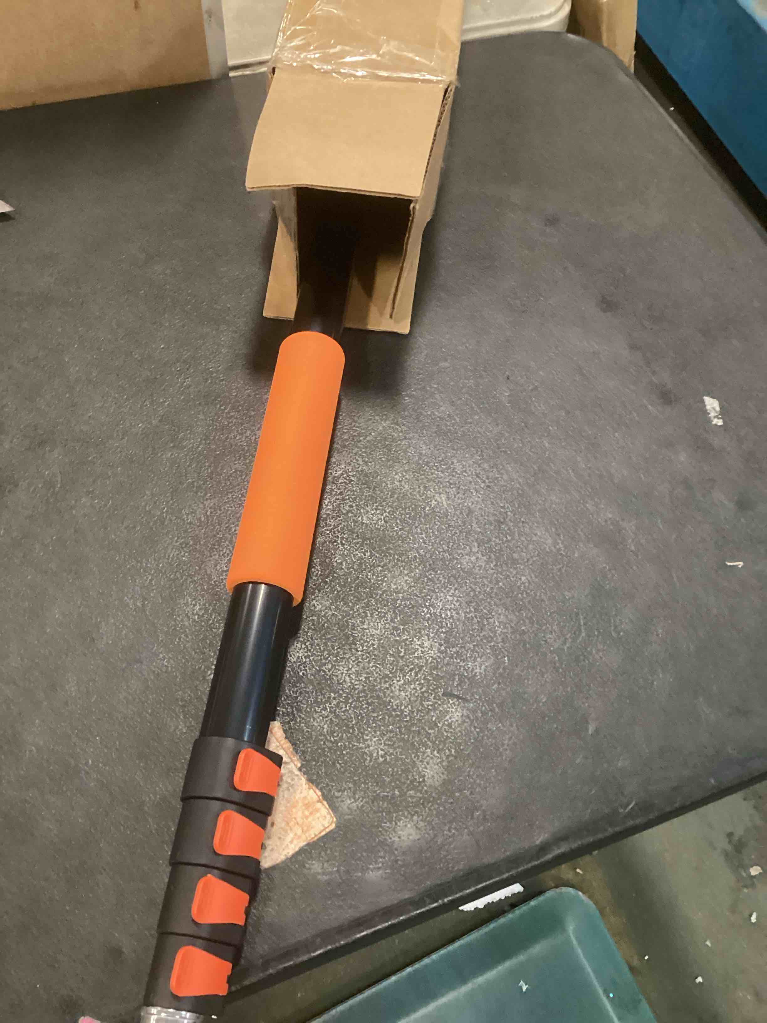 https://s3.amazonaws.com/lotting-images-prod/bidfta/TEA1426397_1743165928408.jpeg