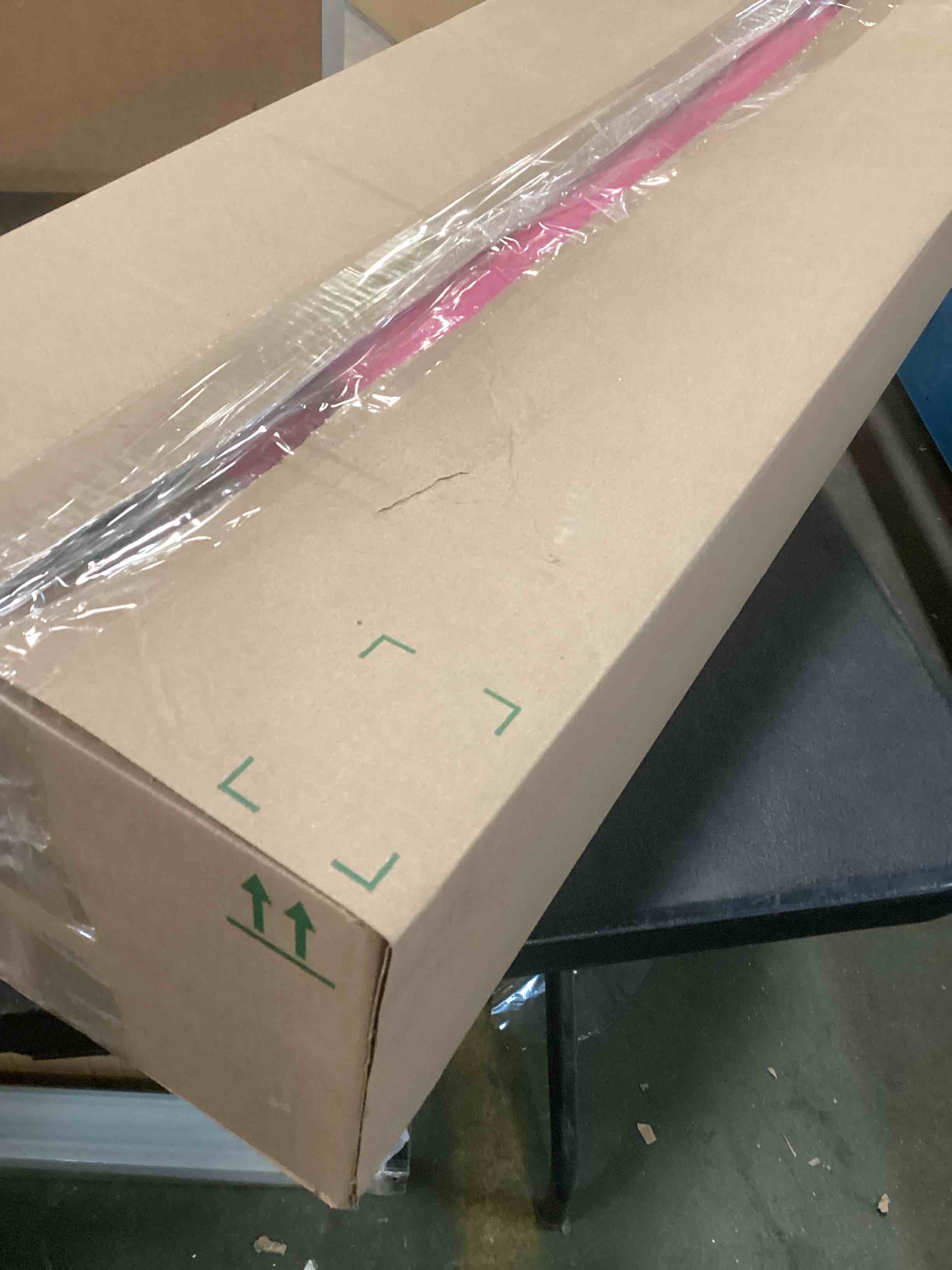 https://s3.amazonaws.com/lotting-images-prod/bidfta/TEA1426513_1743175761791.jpeg