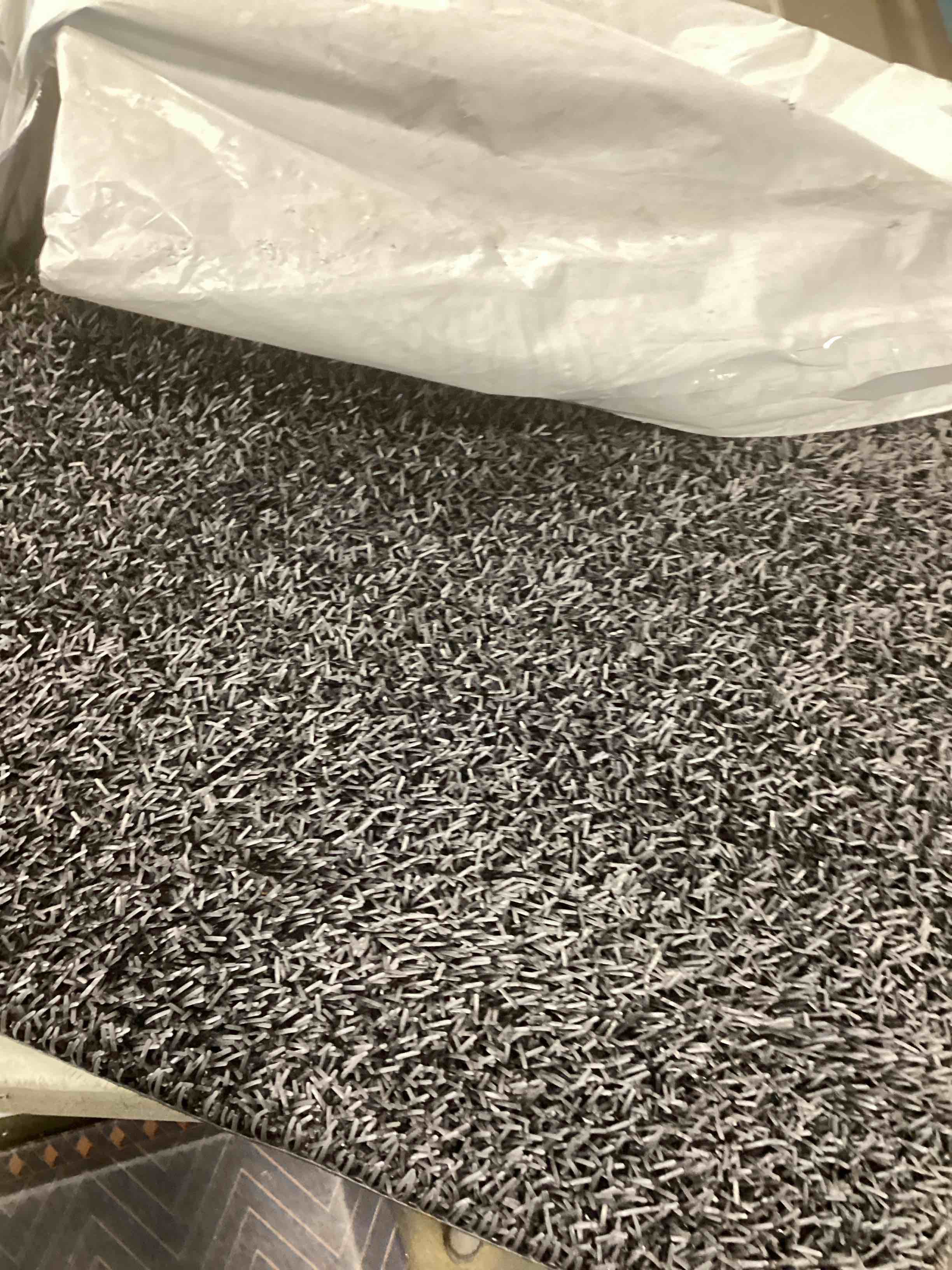 https://s3.amazonaws.com/lotting-images-prod/bidfta/TEA1427208_1743531254718.jpeg