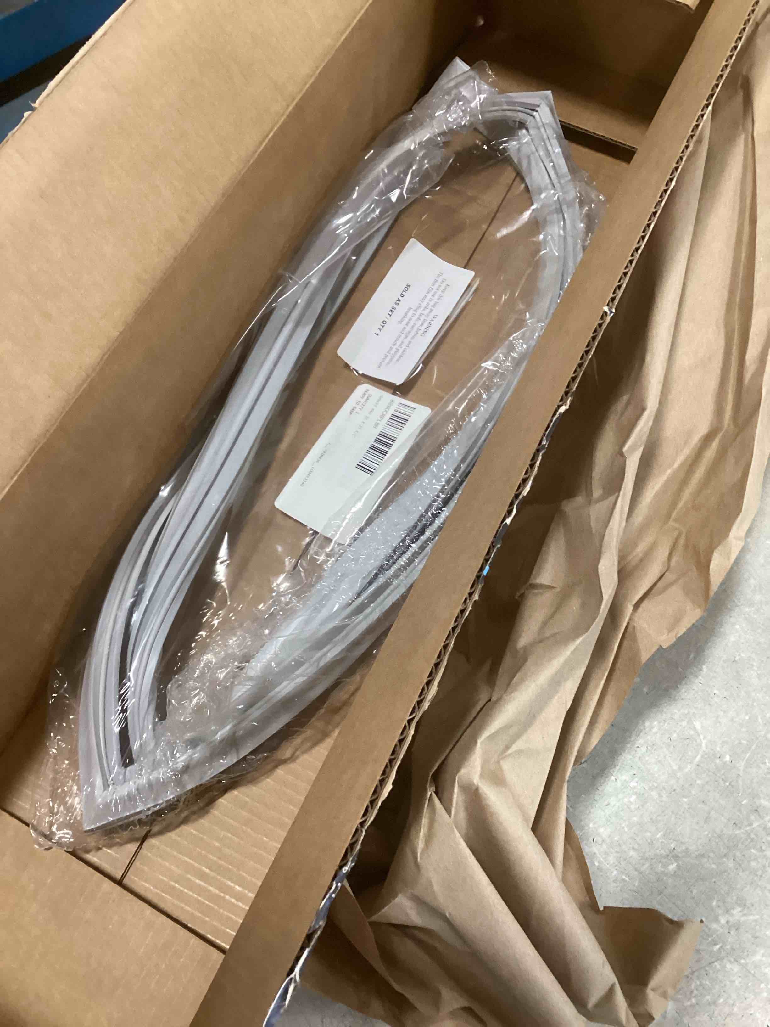 https://s3.amazonaws.com/lotting-images-prod/bidfta/TEA1428822_1744643345474.jpeg