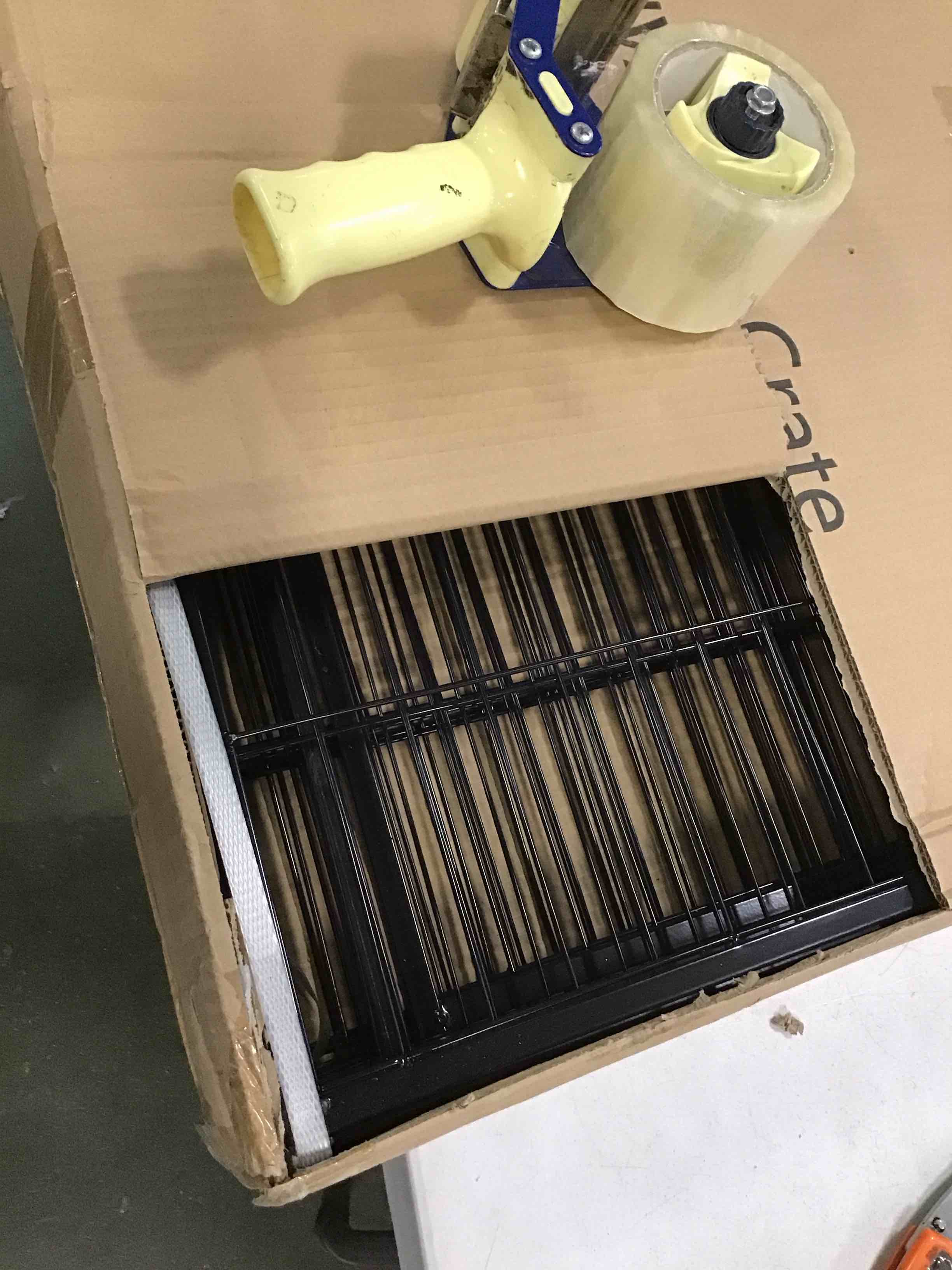 Condition photo showing New/Like New for Large Dog Crate, 48" L x 28" H, Dog Cage, Dog Kennel, Big Dog Crate for Small Medium Large Dogs, Puppy Dog Playpen, Pet Cage, Pet Playpen Yard, Indoor Outdoor, XL