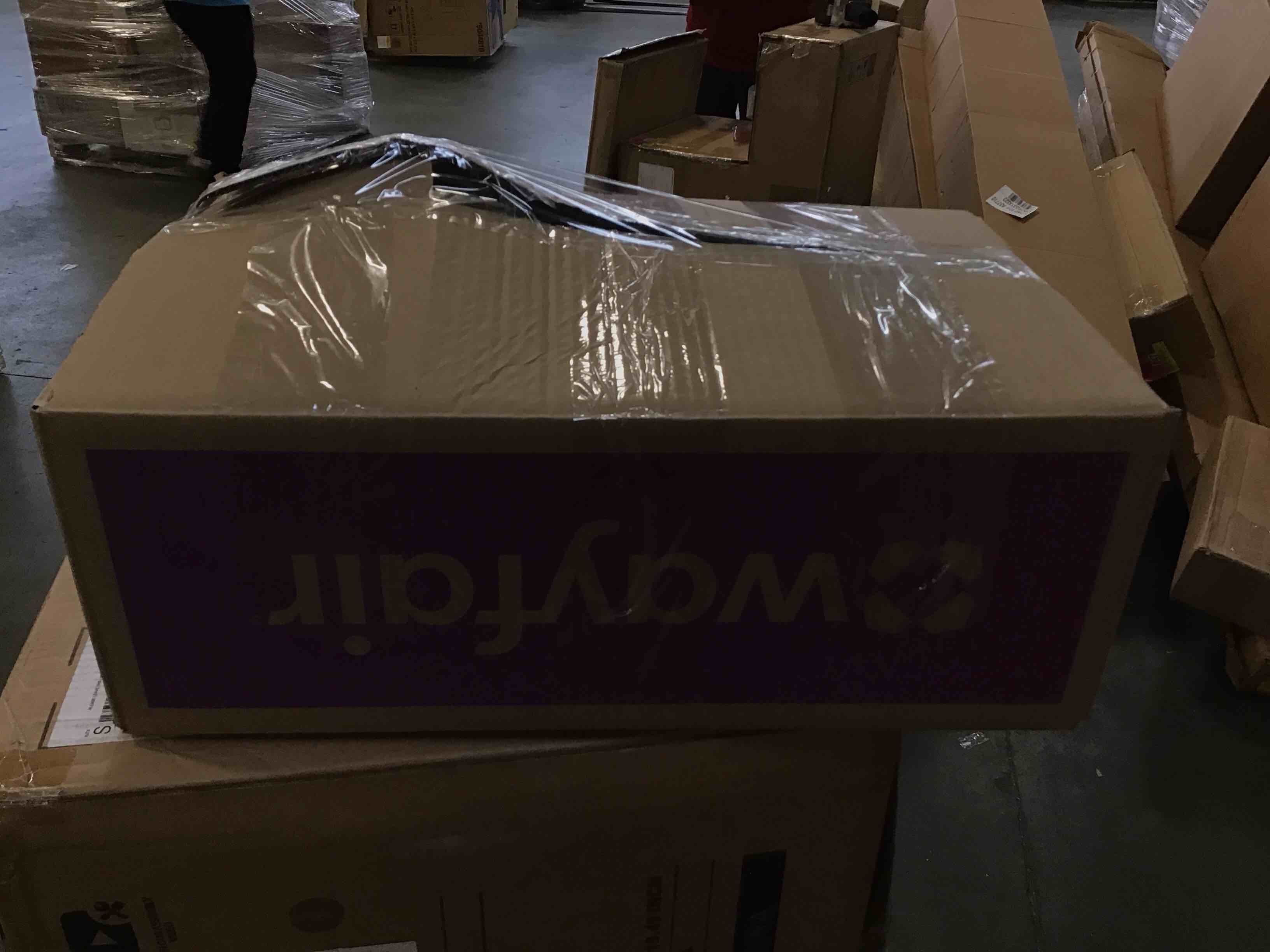 https://s3.amazonaws.com/lotting-images-prod/bidfta/TEA1429408_1743448252141.jpeg