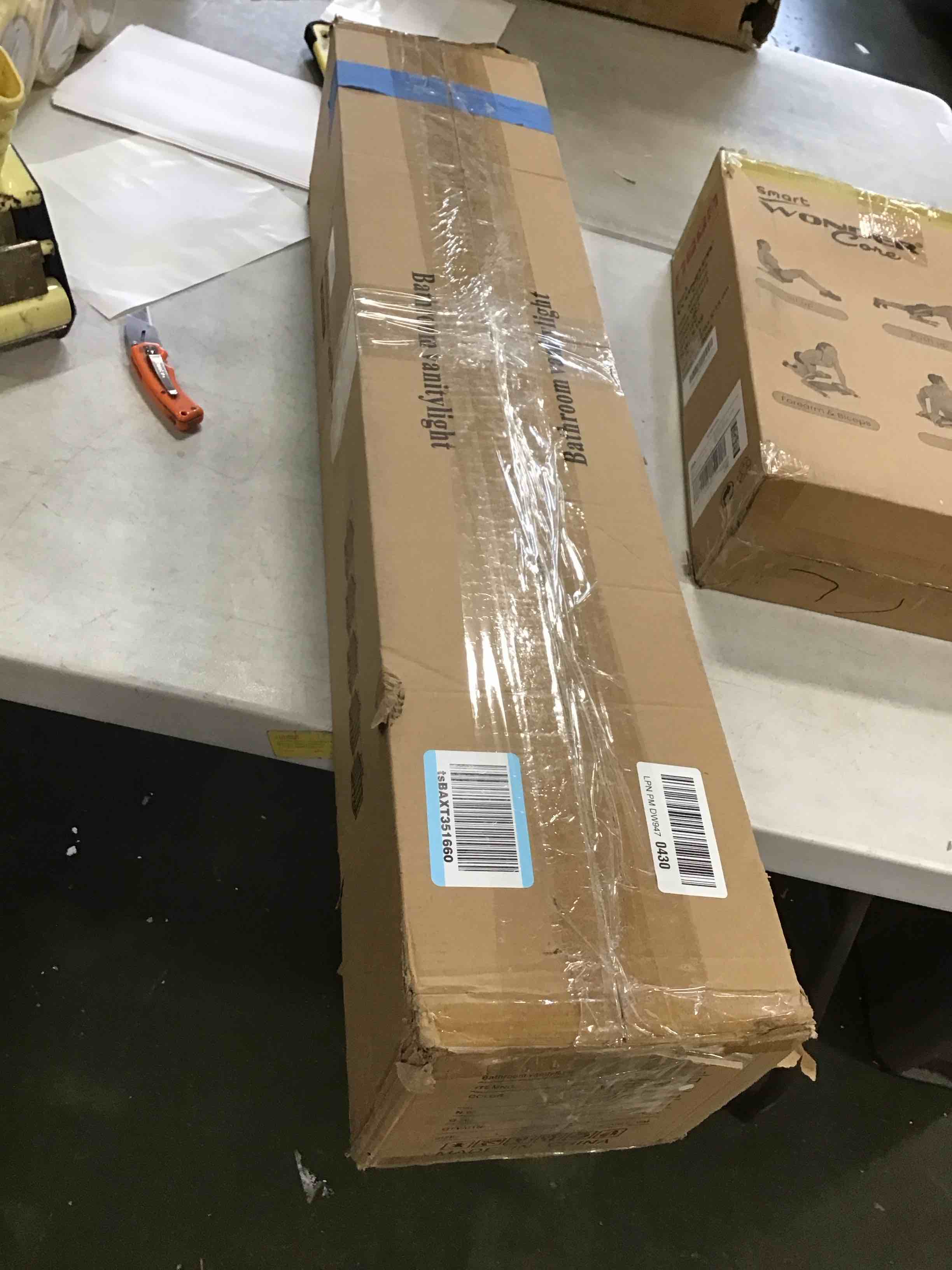 https://s3.amazonaws.com/lotting-images-prod/bidfta/TEA1431105_1743690399902.jpeg