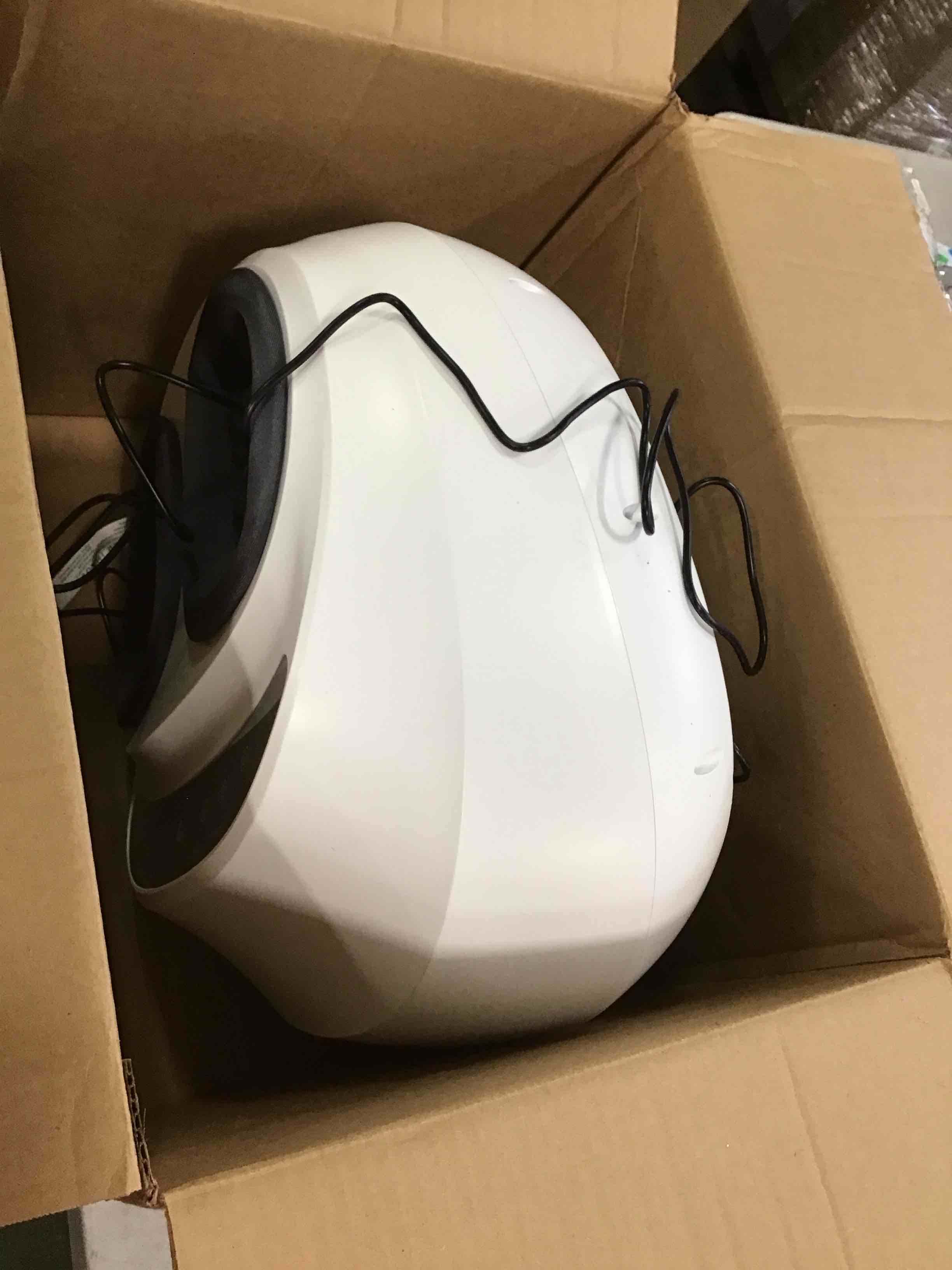 https://s3.amazonaws.com/lotting-images-prod/bidfta/TEA1431132_1743693203730.jpeg