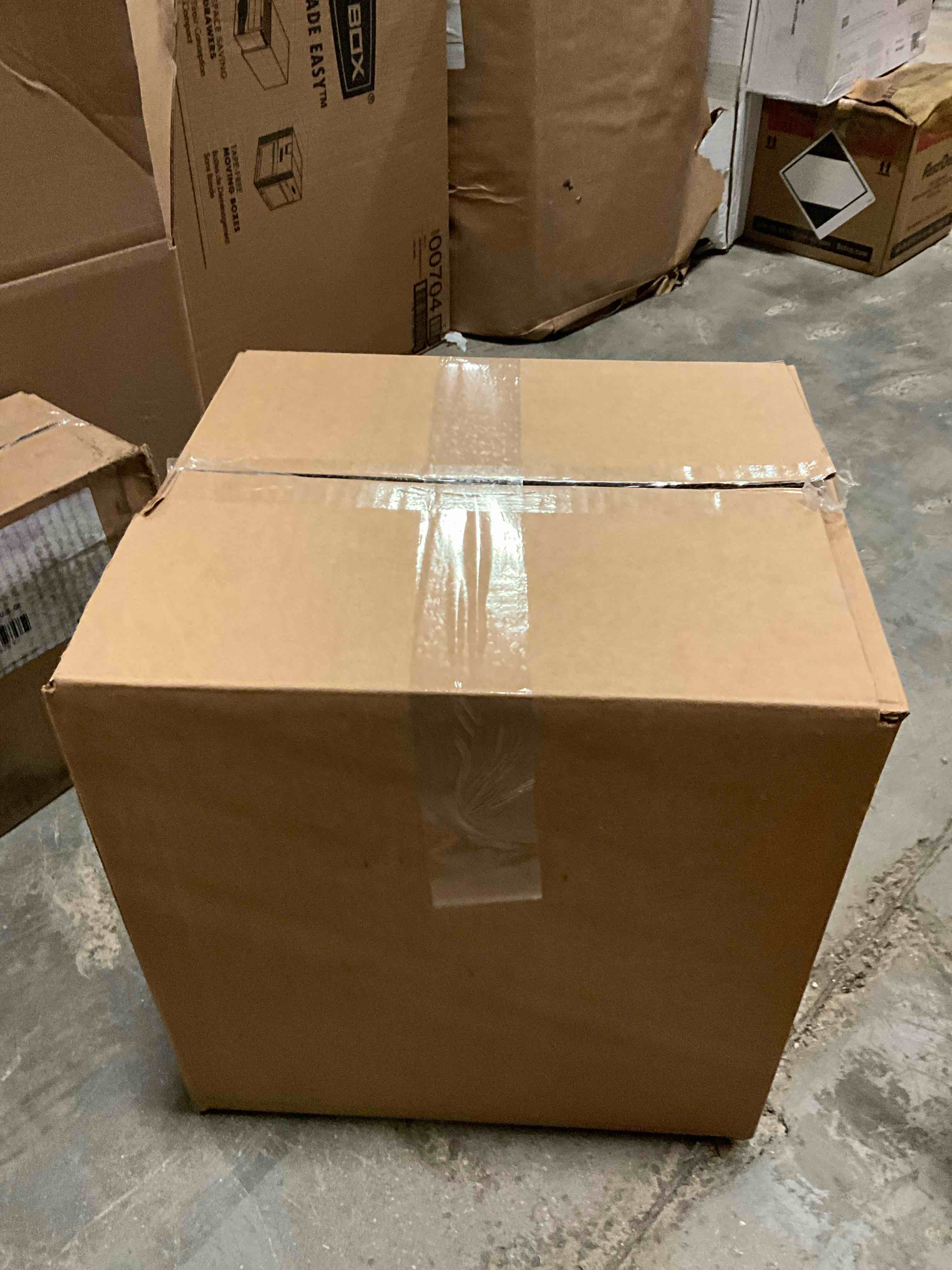 https://s3.amazonaws.com/lotting-images-prod/bidfta/TEA1433902_1741111206243.jpeg