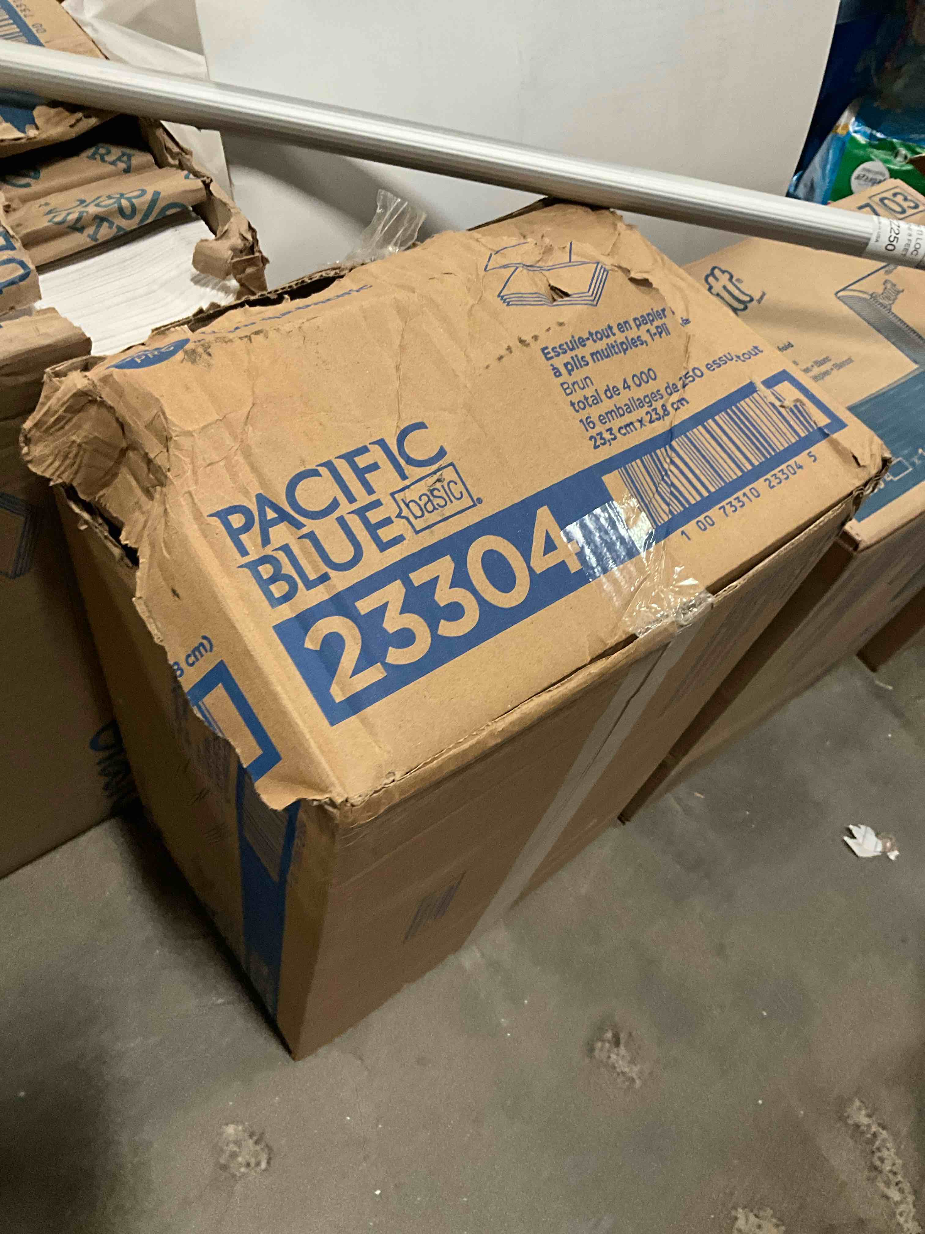 https://s3.amazonaws.com/lotting-images-prod/bidfta/TEA1433912_1741111981375.jpeg