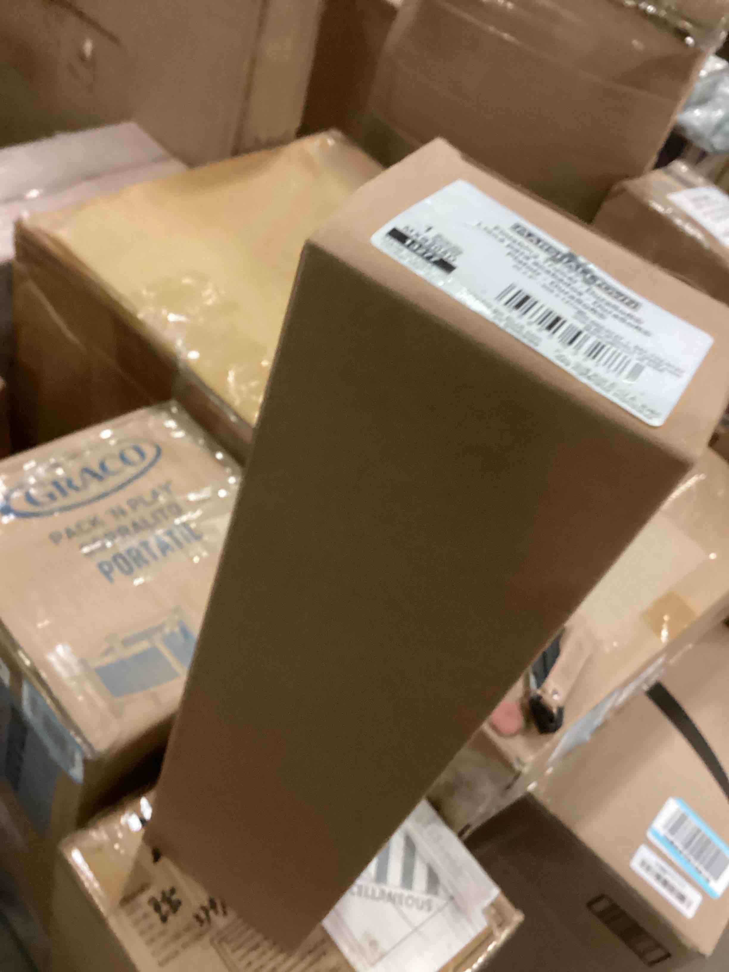 https://s3.amazonaws.com/lotting-images-prod/bidfta/TEA1435131_1737559608712.jpeg