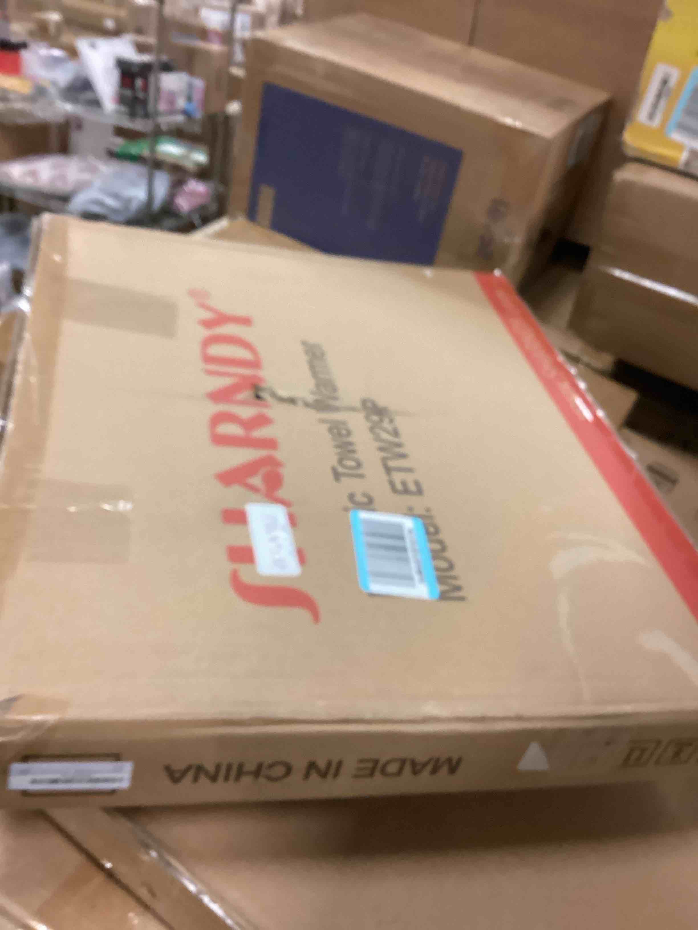 https://s3.amazonaws.com/lotting-images-prod/bidfta/TEA1436038_1738685376656.jpeg