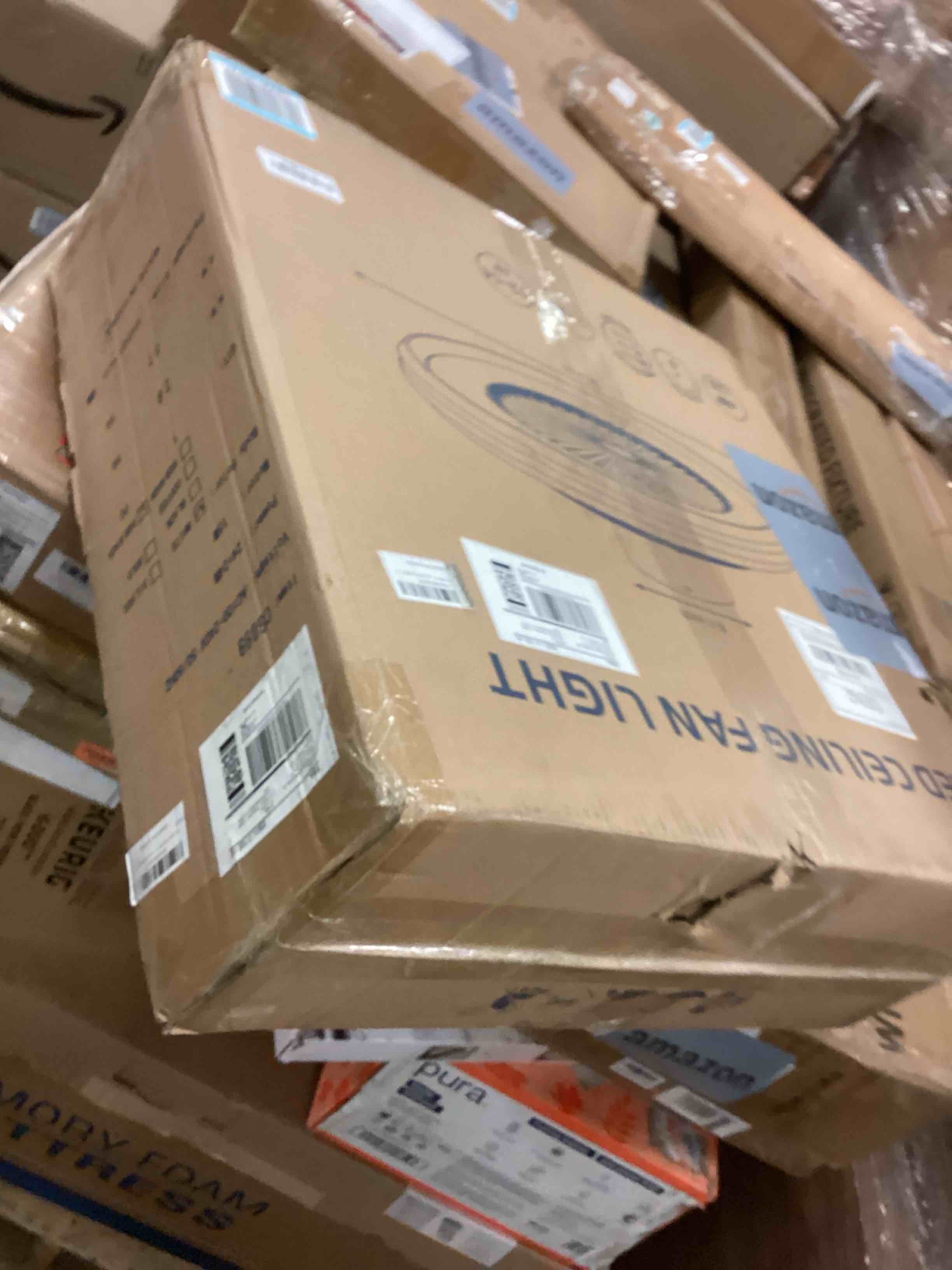 https://s3.amazonaws.com/lotting-images-prod/bidfta/TEA1436044_1738685556382.jpeg