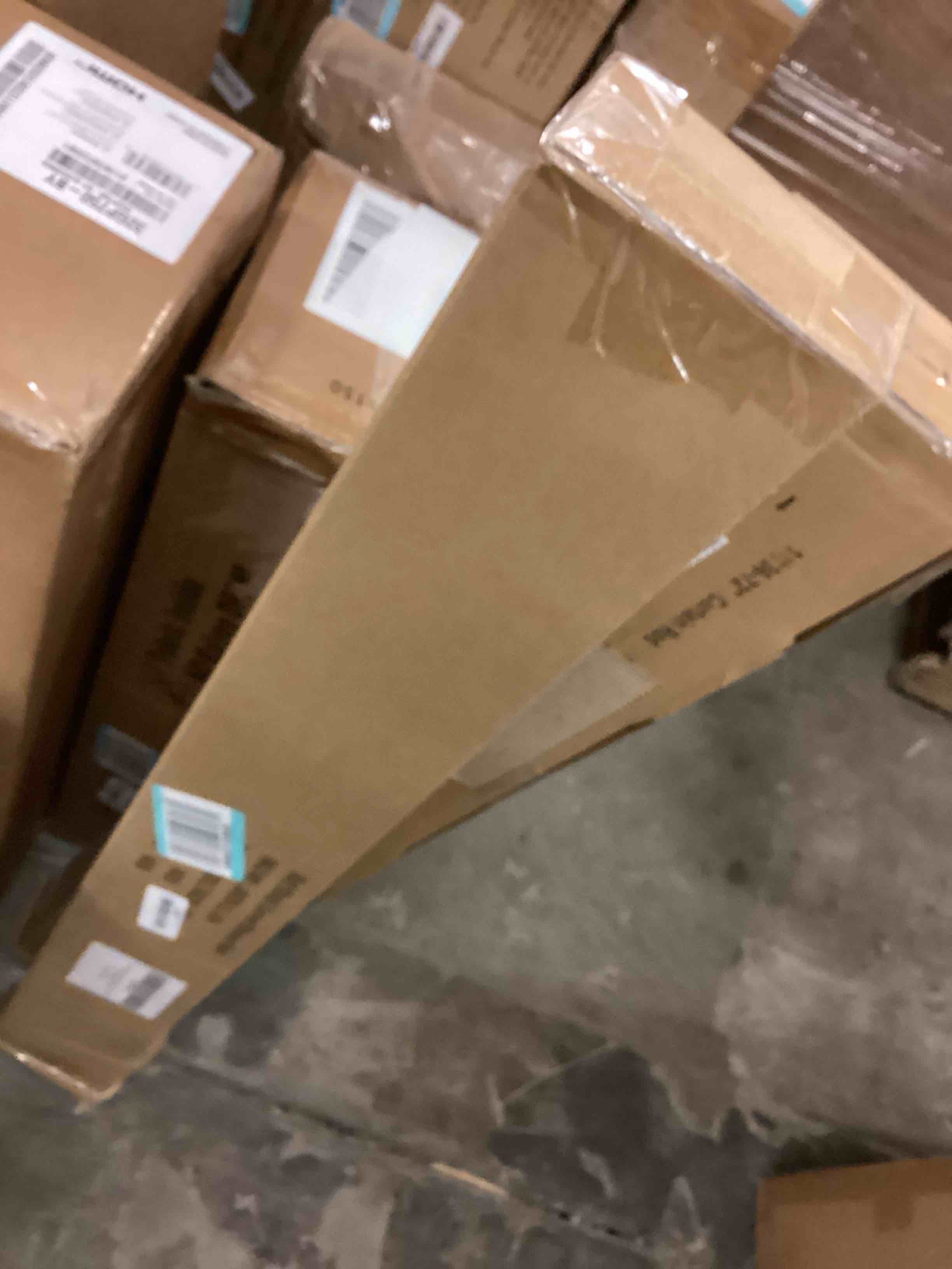 https://s3.amazonaws.com/lotting-images-prod/bidfta/TEA1436136_1738691235596.jpeg