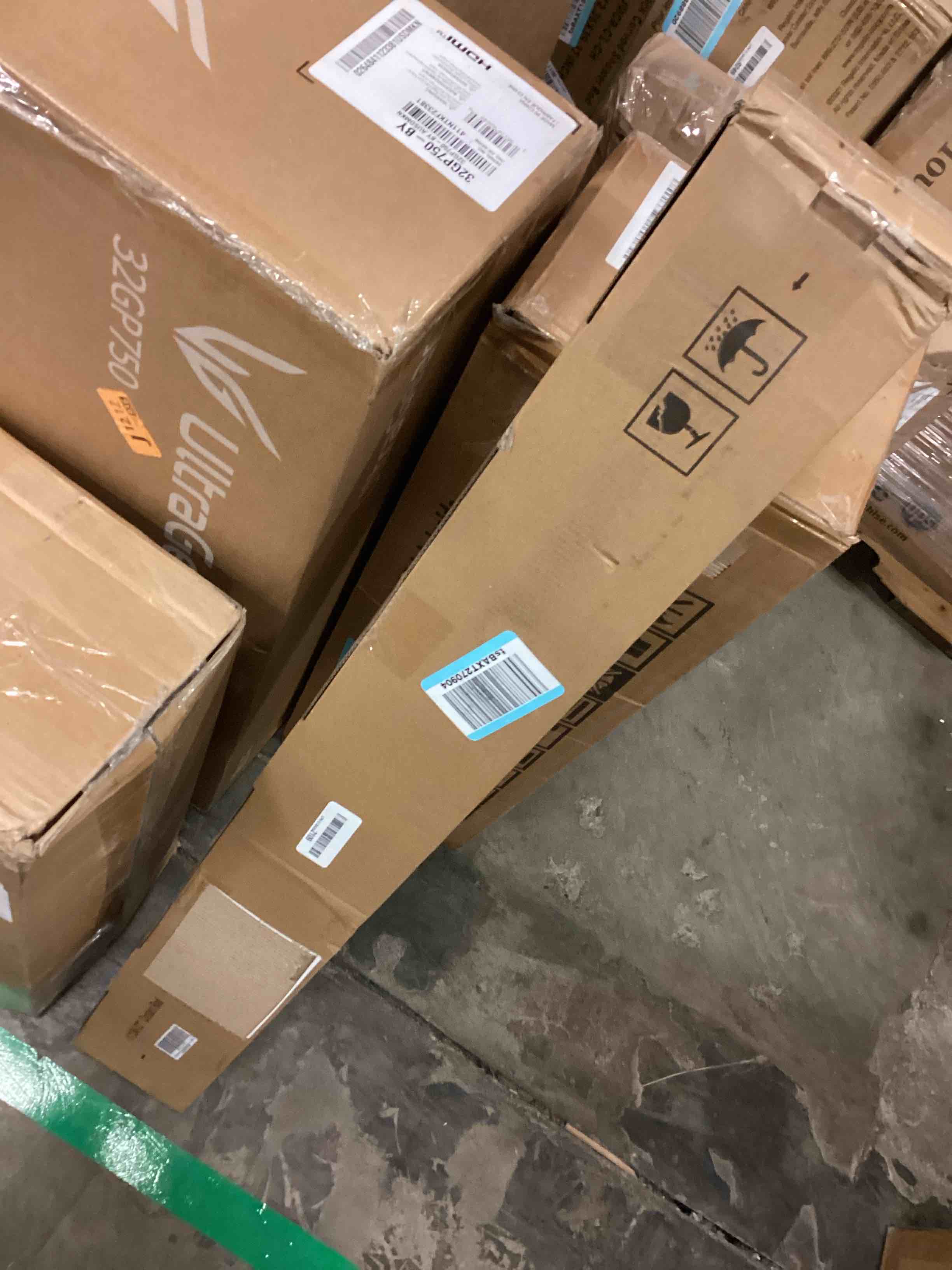 https://s3.amazonaws.com/lotting-images-prod/bidfta/TEA1436137_1738691260308.jpeg
