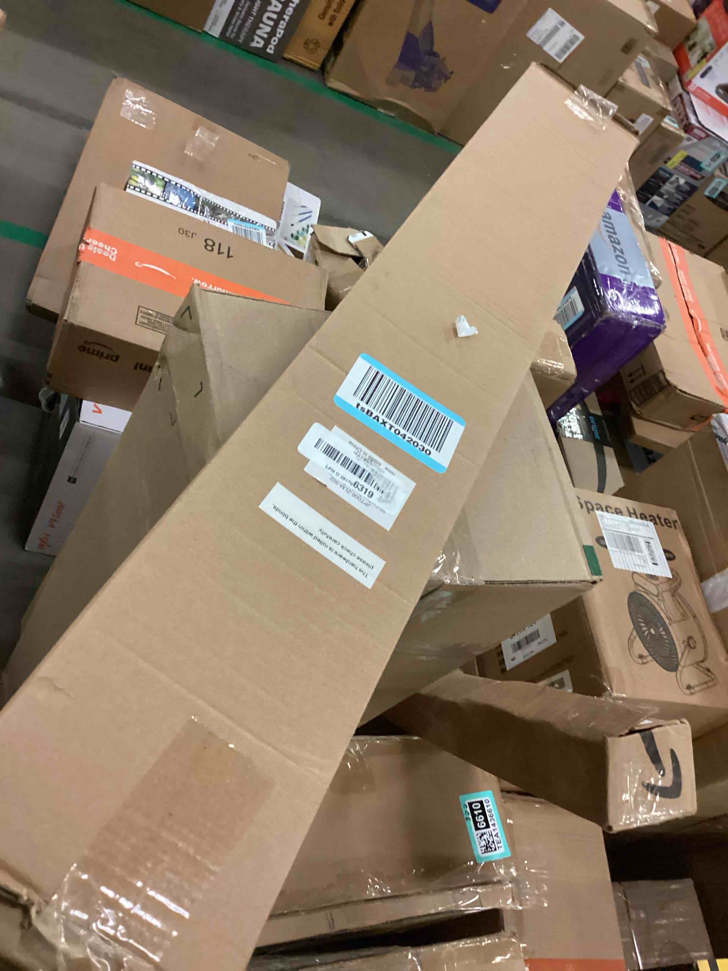 https://s3.amazonaws.com/lotting-images-prod/bidfta/TEA1436623_1739287299442.jpeg
