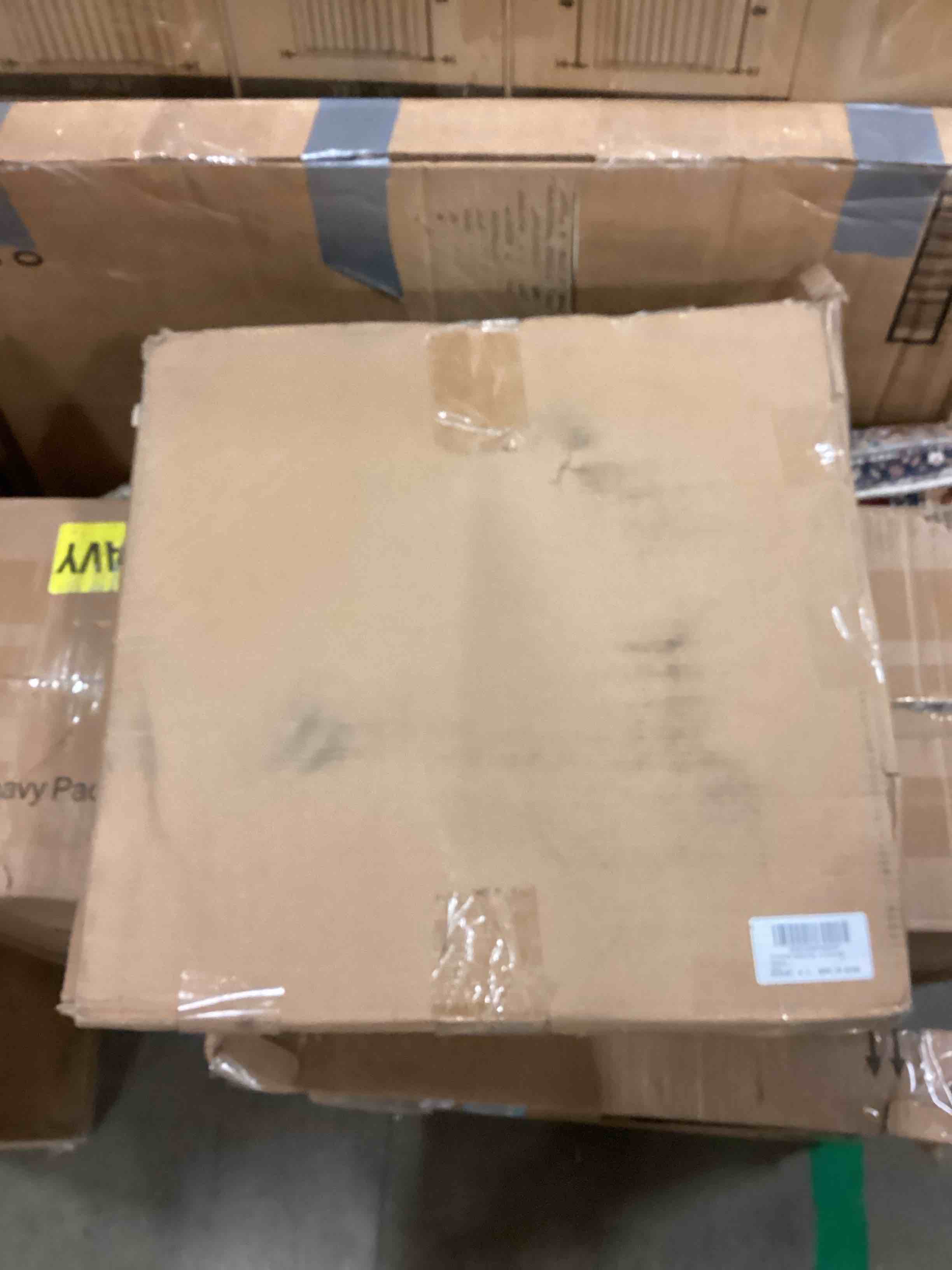 https://s3.amazonaws.com/lotting-images-prod/bidfta/TEA1436881_1739472910886.jpeg