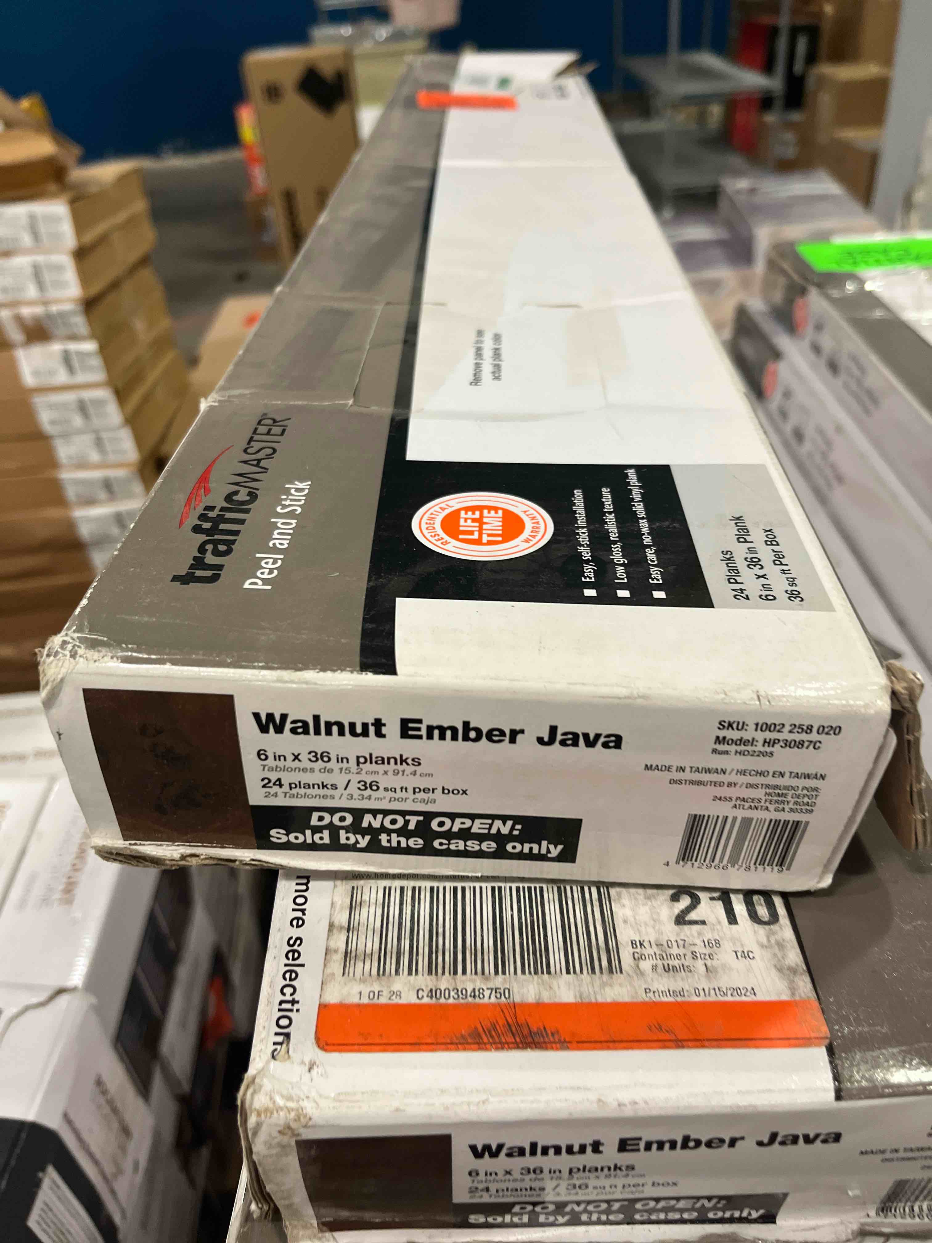 https://s3.amazonaws.com/lotting-images-prod/bidfta/TEA1437344_1740162735422.jpeg