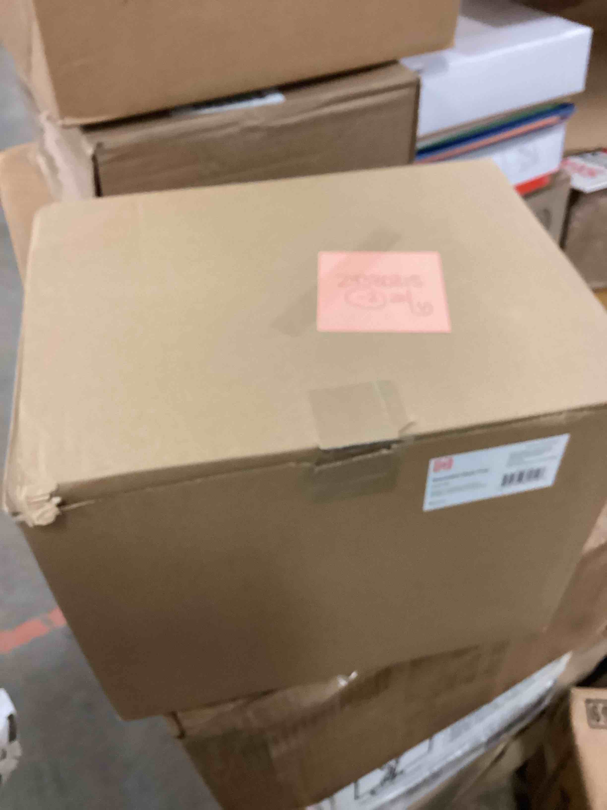 https://s3.amazonaws.com/lotting-images-prod/bidfta/TEA1437678_1740756737439.jpeg