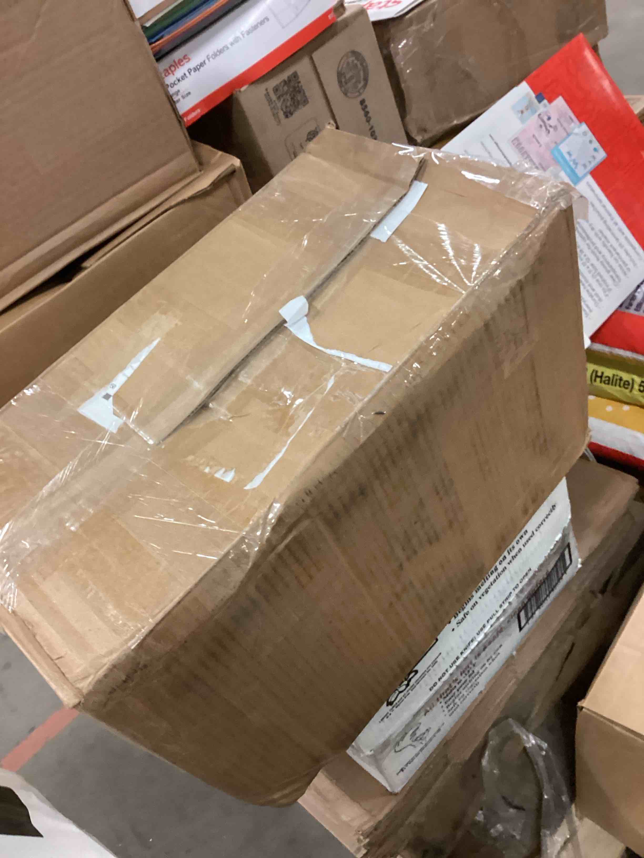 https://s3.amazonaws.com/lotting-images-prod/bidfta/TEA1437687_1740757942277.jpeg