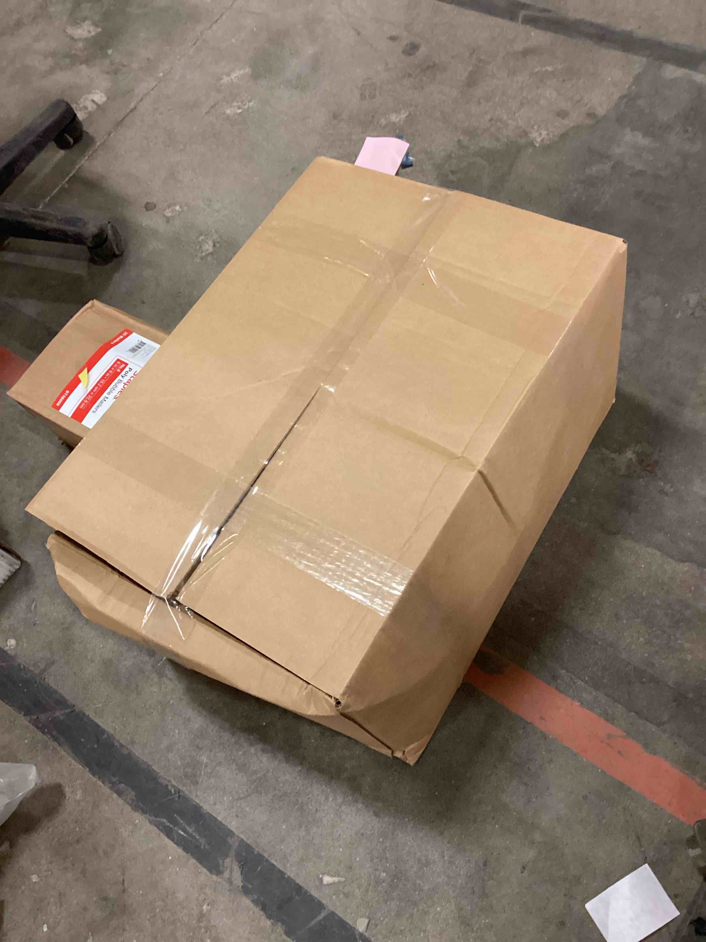 https://s3.amazonaws.com/lotting-images-prod/bidfta/TEA1437693_1740758468134.jpeg