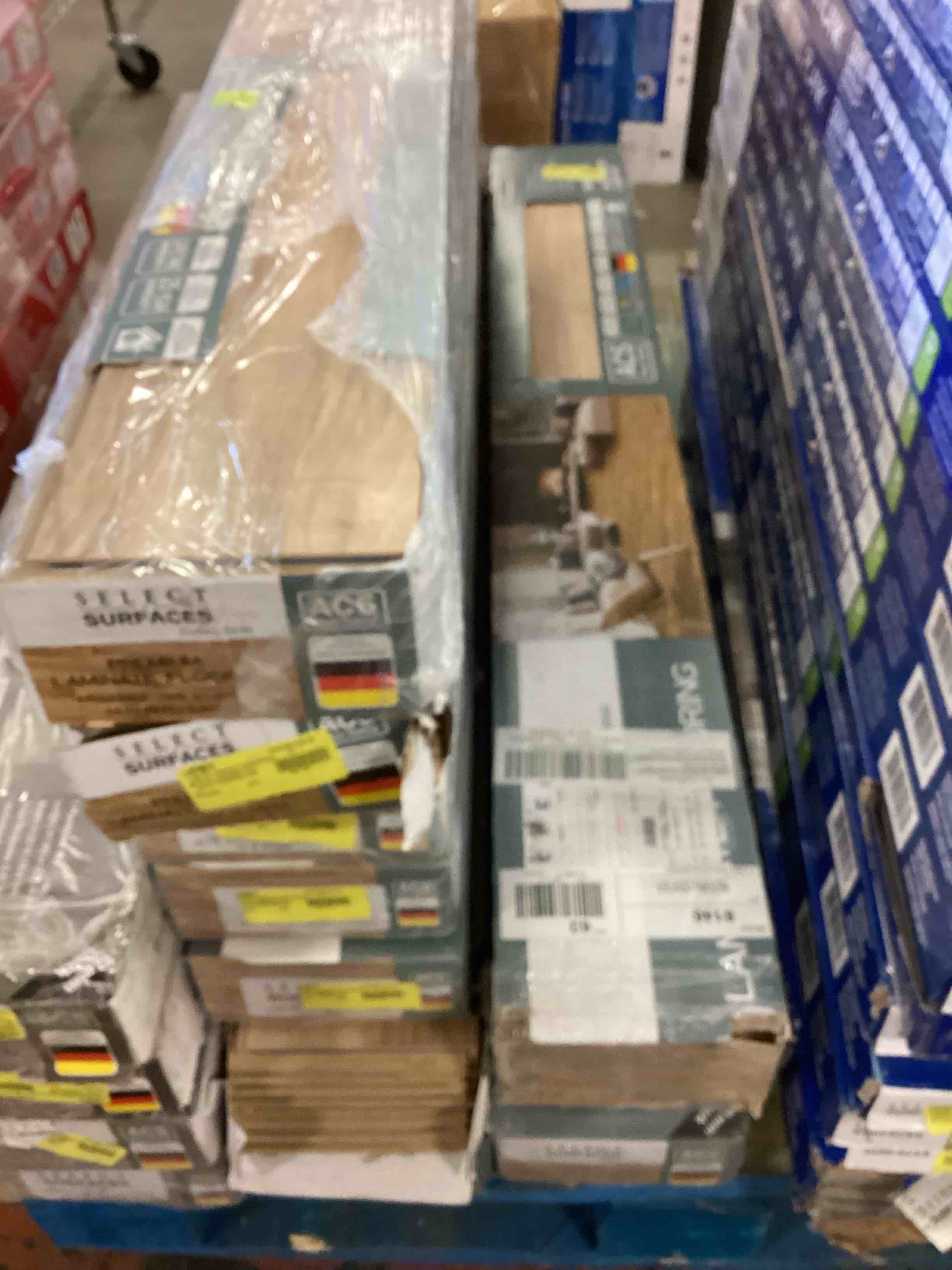 https://s3.amazonaws.com/lotting-images-prod/bidfta/TEA1438305_1742569484758.jpeg