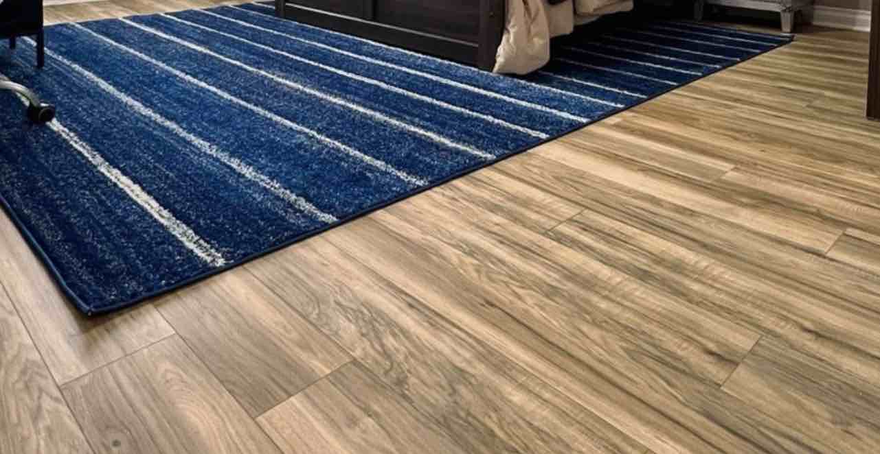 Select Surfaces Fitzgerald Gallery Series Laminate Flooring, 14.39 sq. ft. per box 10 Boxes for pick up 143.9 sq.ft you bid per item 